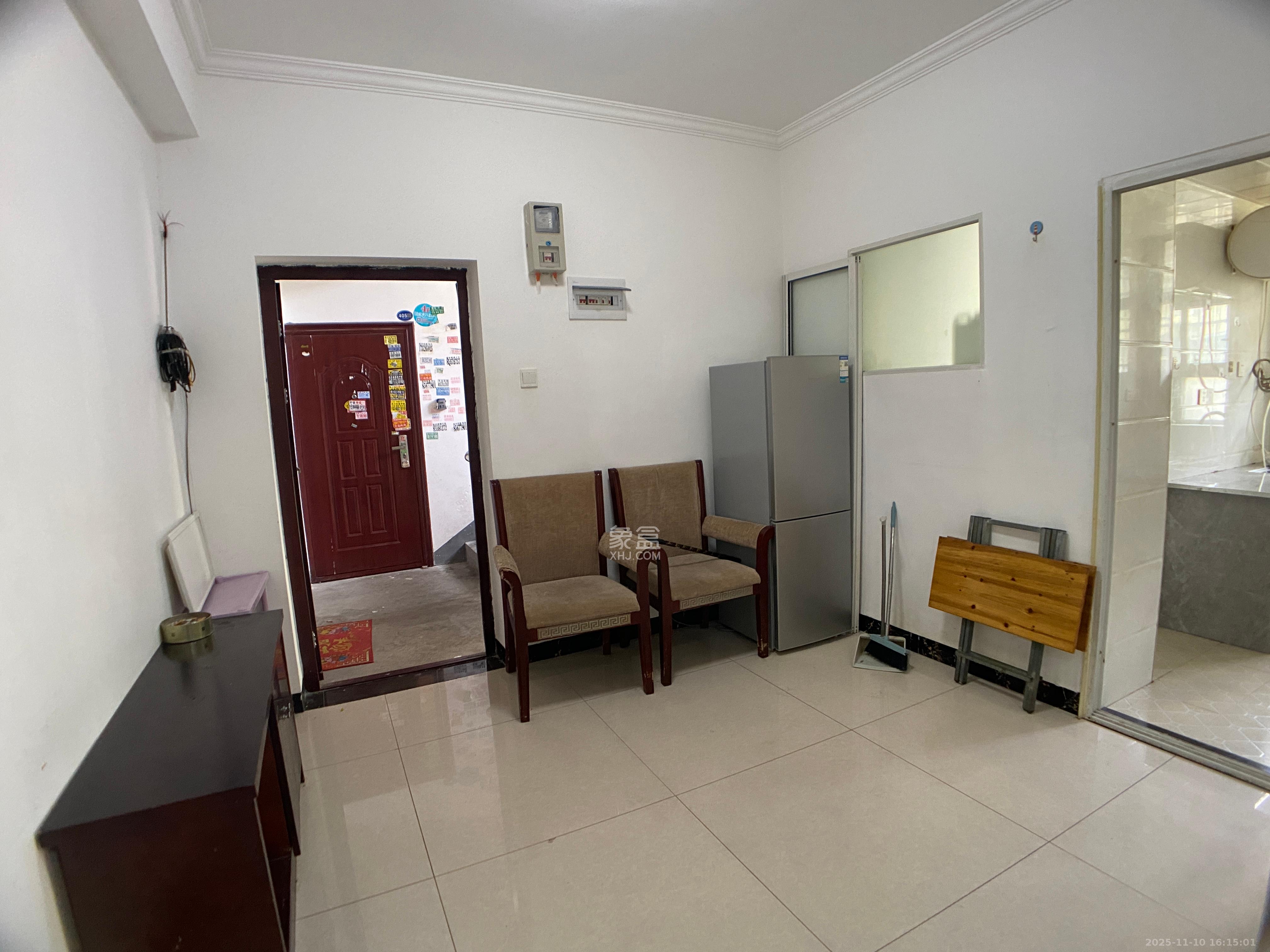 友兴家园  2室1厅1卫    1400.0元/月室内图