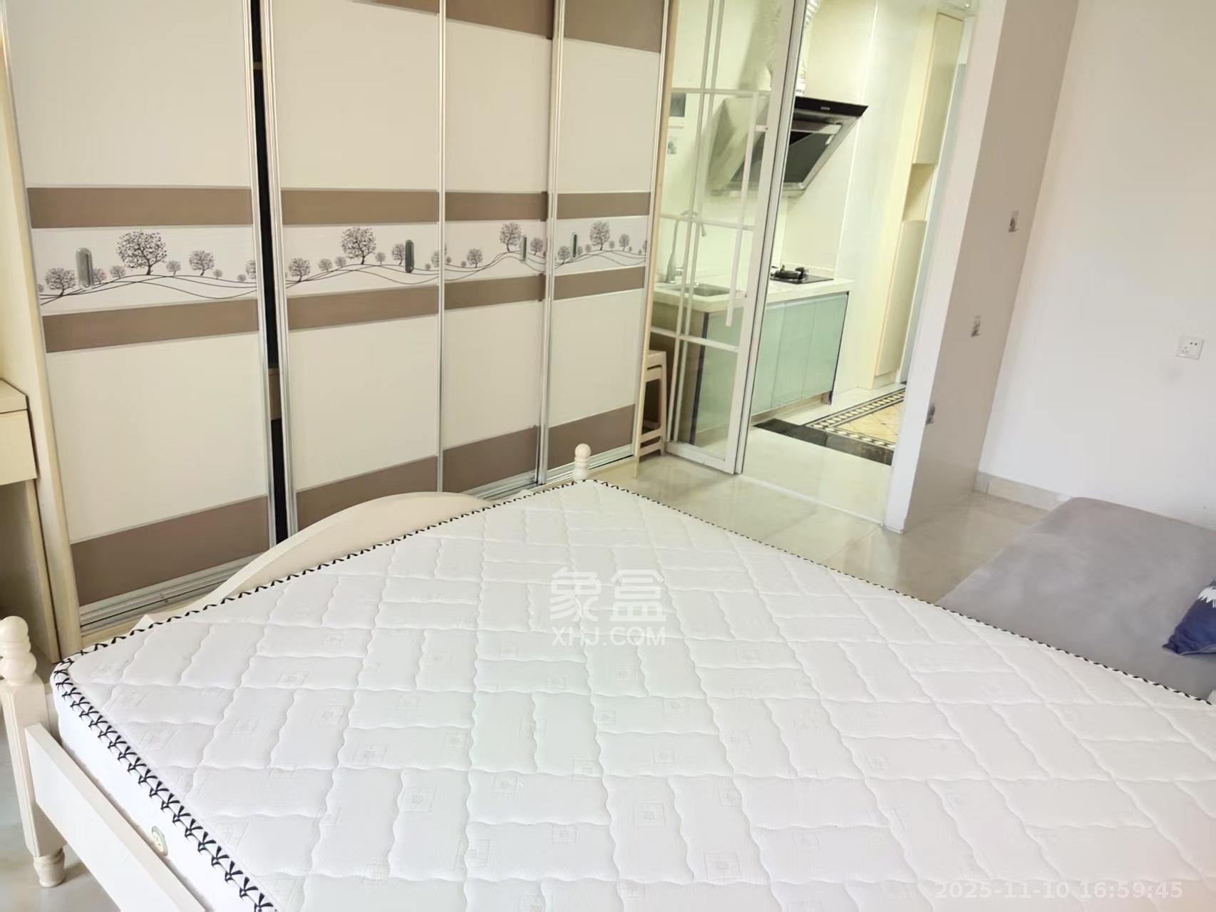 蓝光雍锦阁 1室1厅1卫 1500.0元/月 蓝光雍锦阁 1室1厅1卫 1500.0元/月室内图