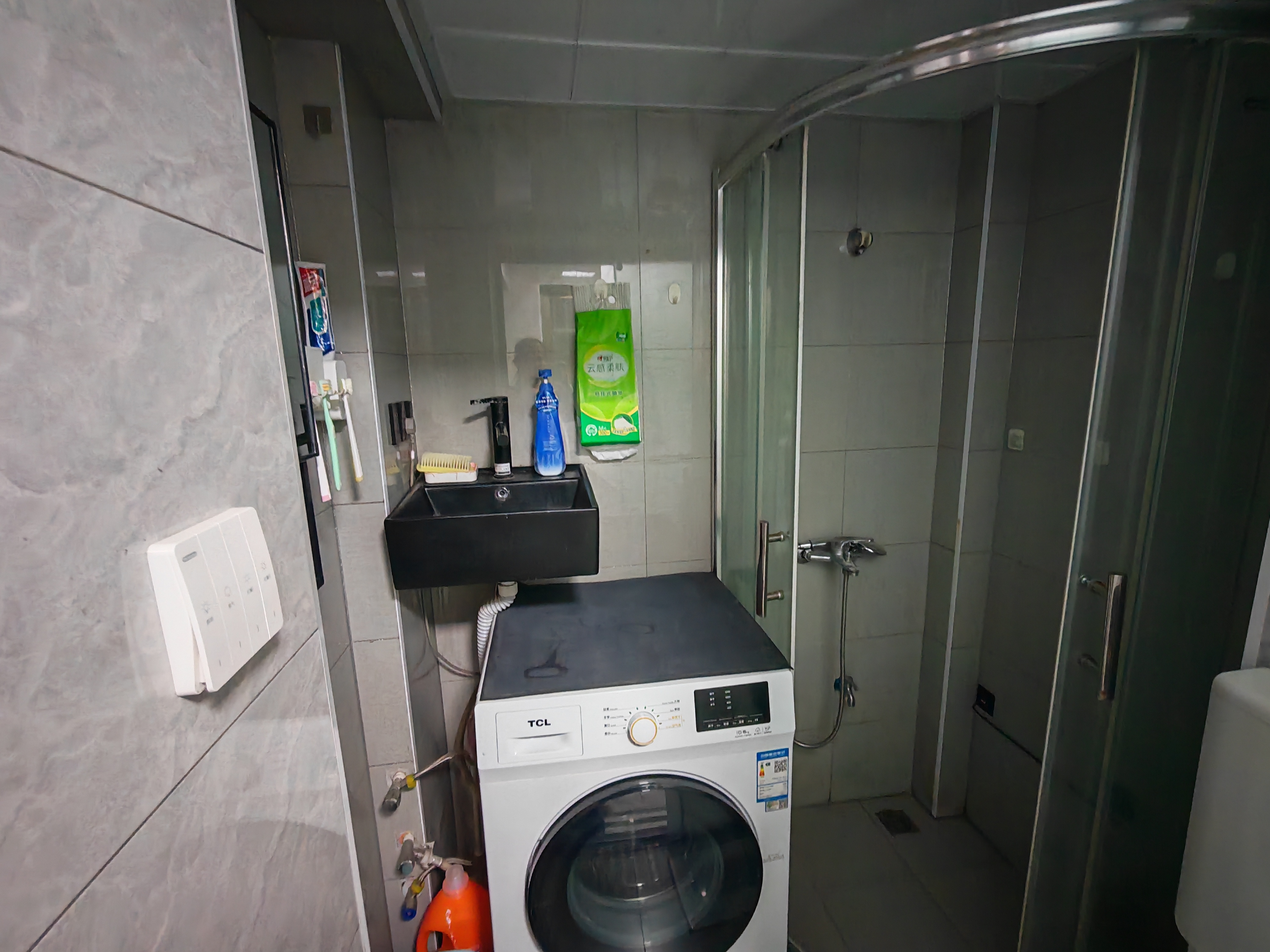 蒸阳花苑 1室0厅0卫 1000.0元/月 蒸阳花苑 1室0厅0卫 1000.0元/月室内图