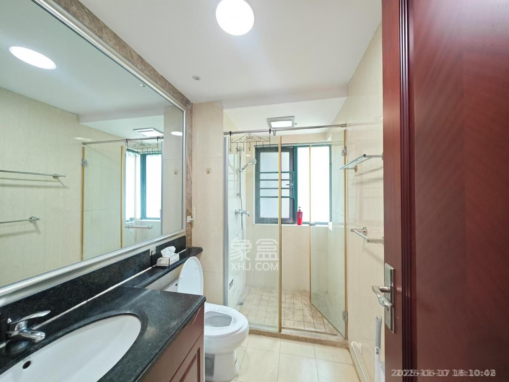 恒大城  2室2厅1卫    1800.0元/月室内图