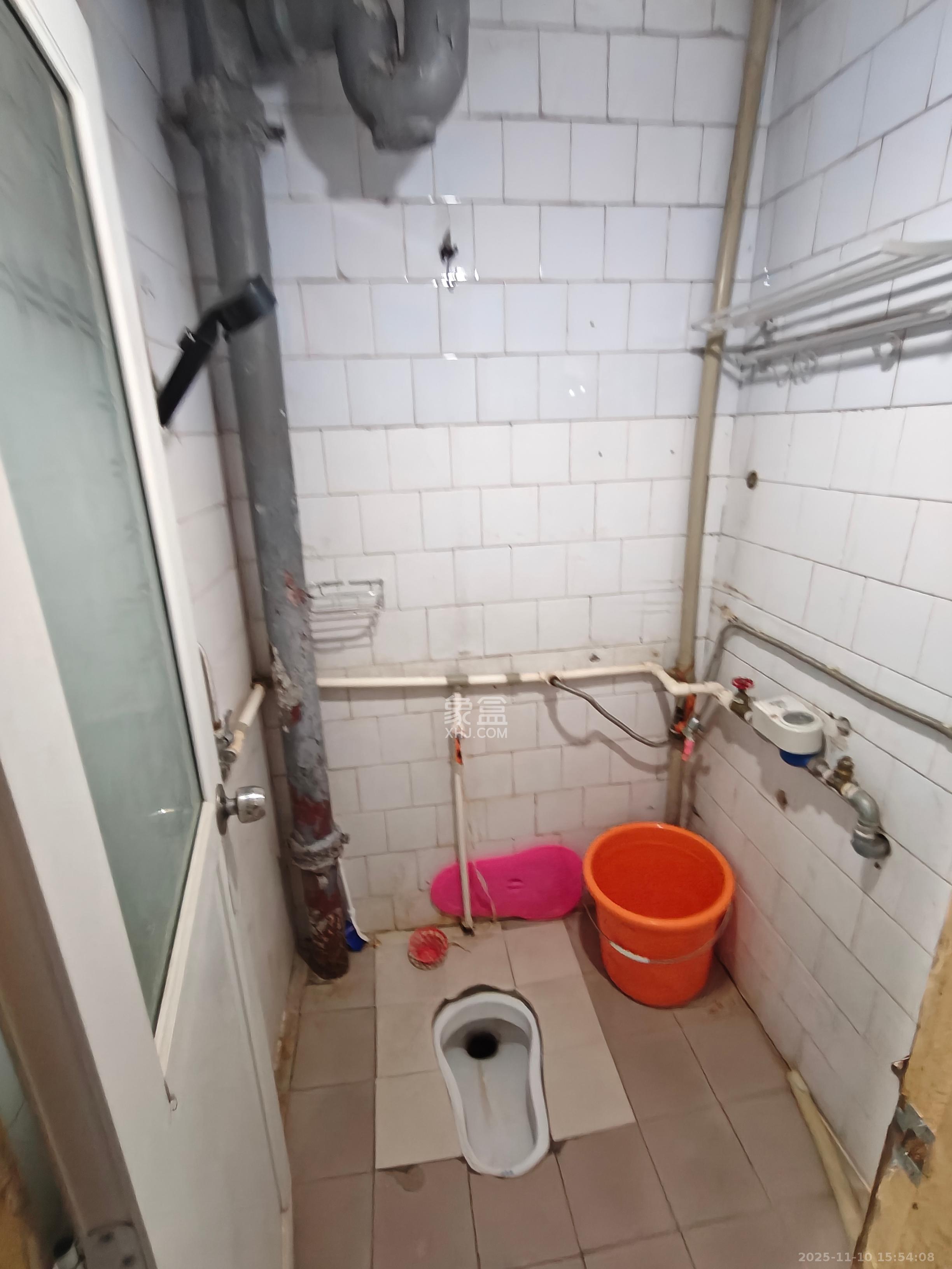 狮子山二片  2室1厅1卫    1200.0元/月室内图