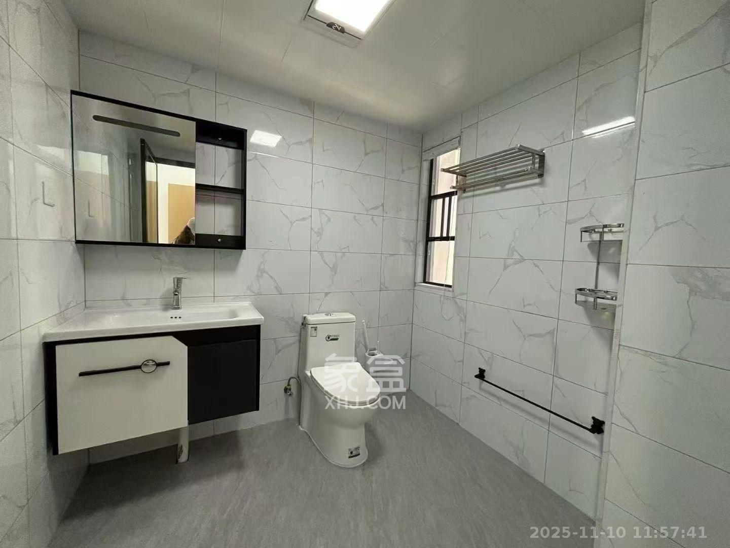 旭日嘉苑 3室1厅1卫 2700.0元/月 旭日嘉苑 3室1厅1卫 2700.0元/月室内图