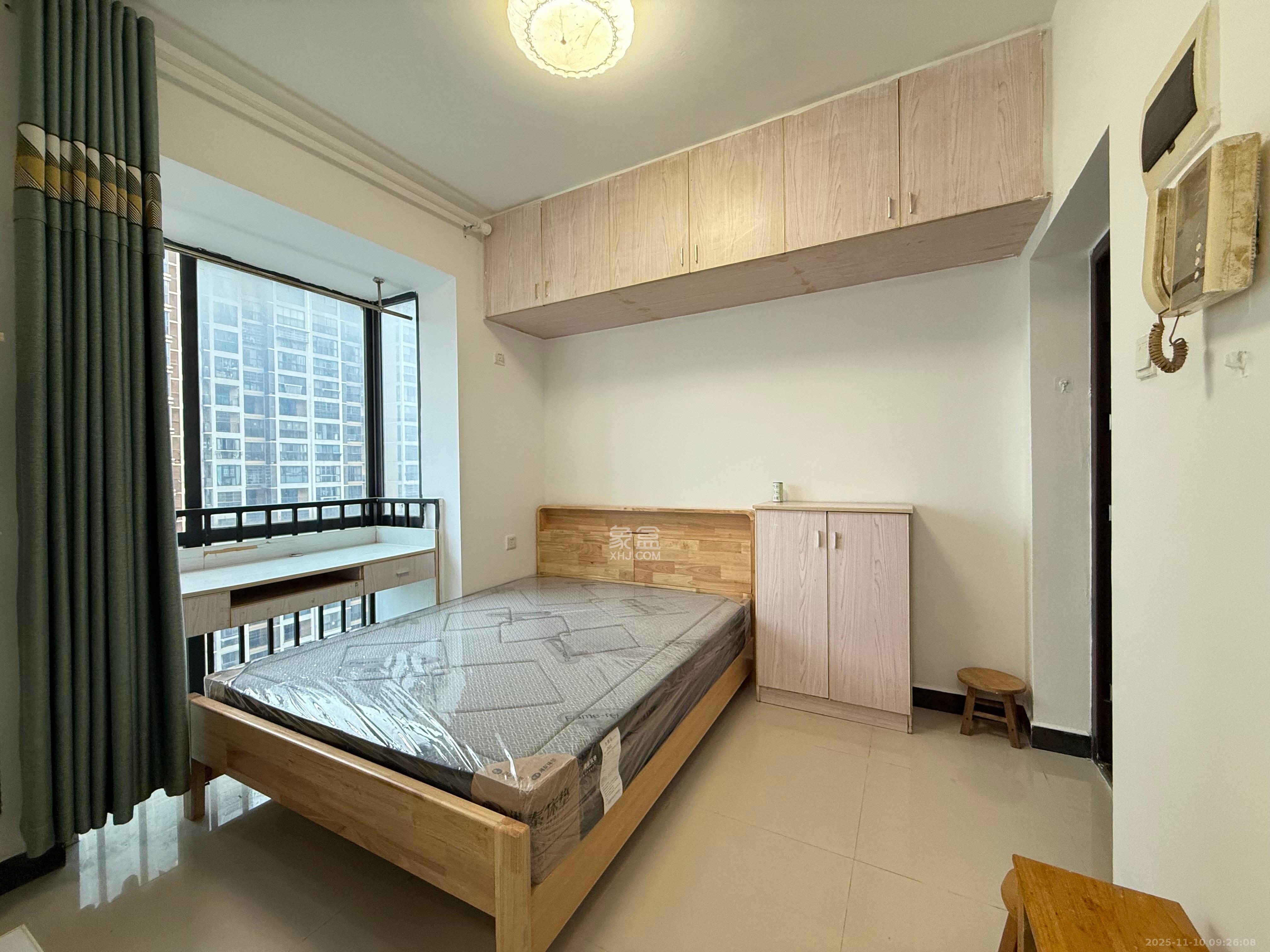 凯通国际城（凯通朝庭）  1室1厅1卫    1300.0元/月