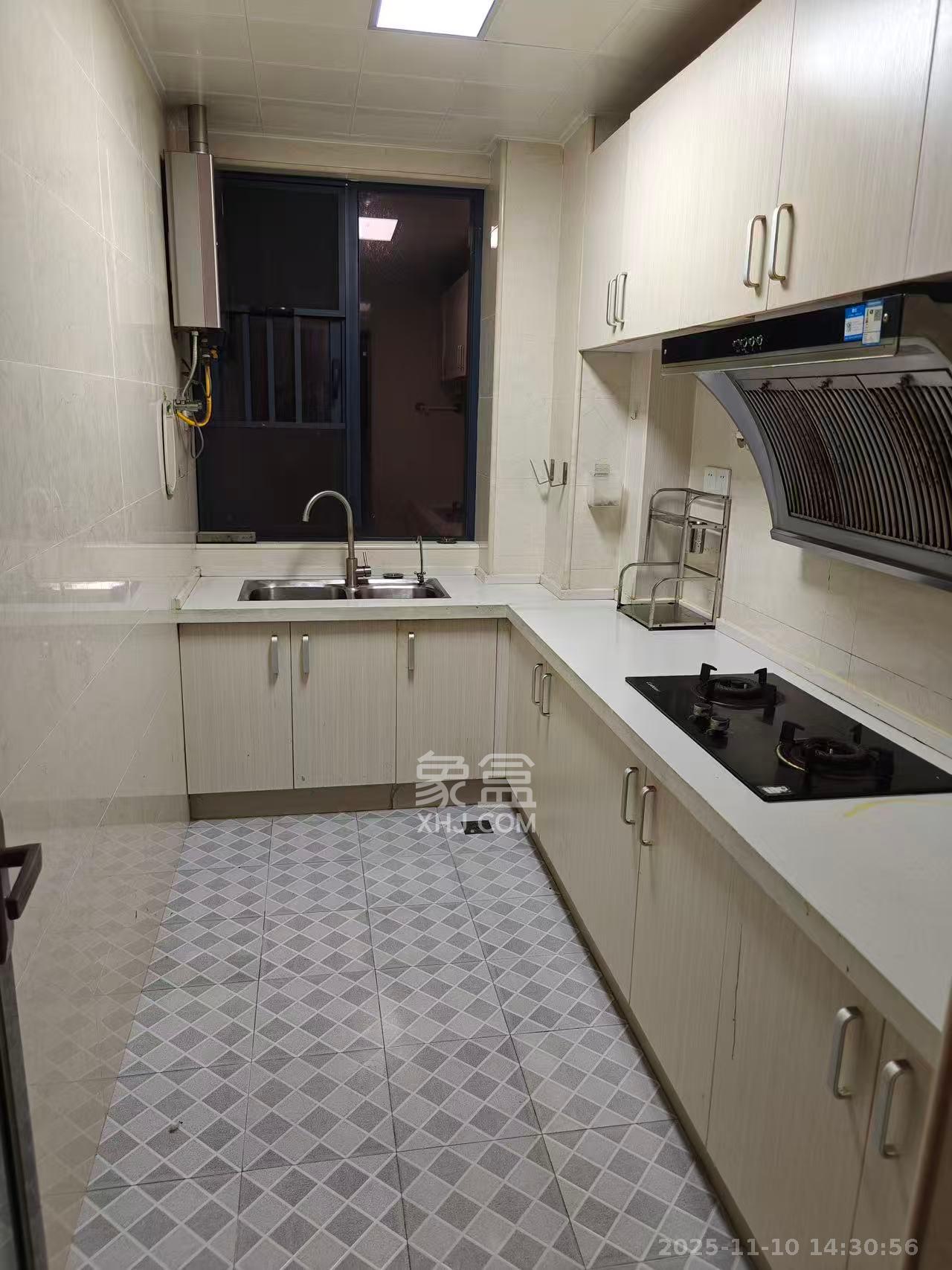 天悦和苑一期 2室2厅1卫 1500.0元/月 天悦和苑一期 2室2厅1卫 1500.0元/月室内图