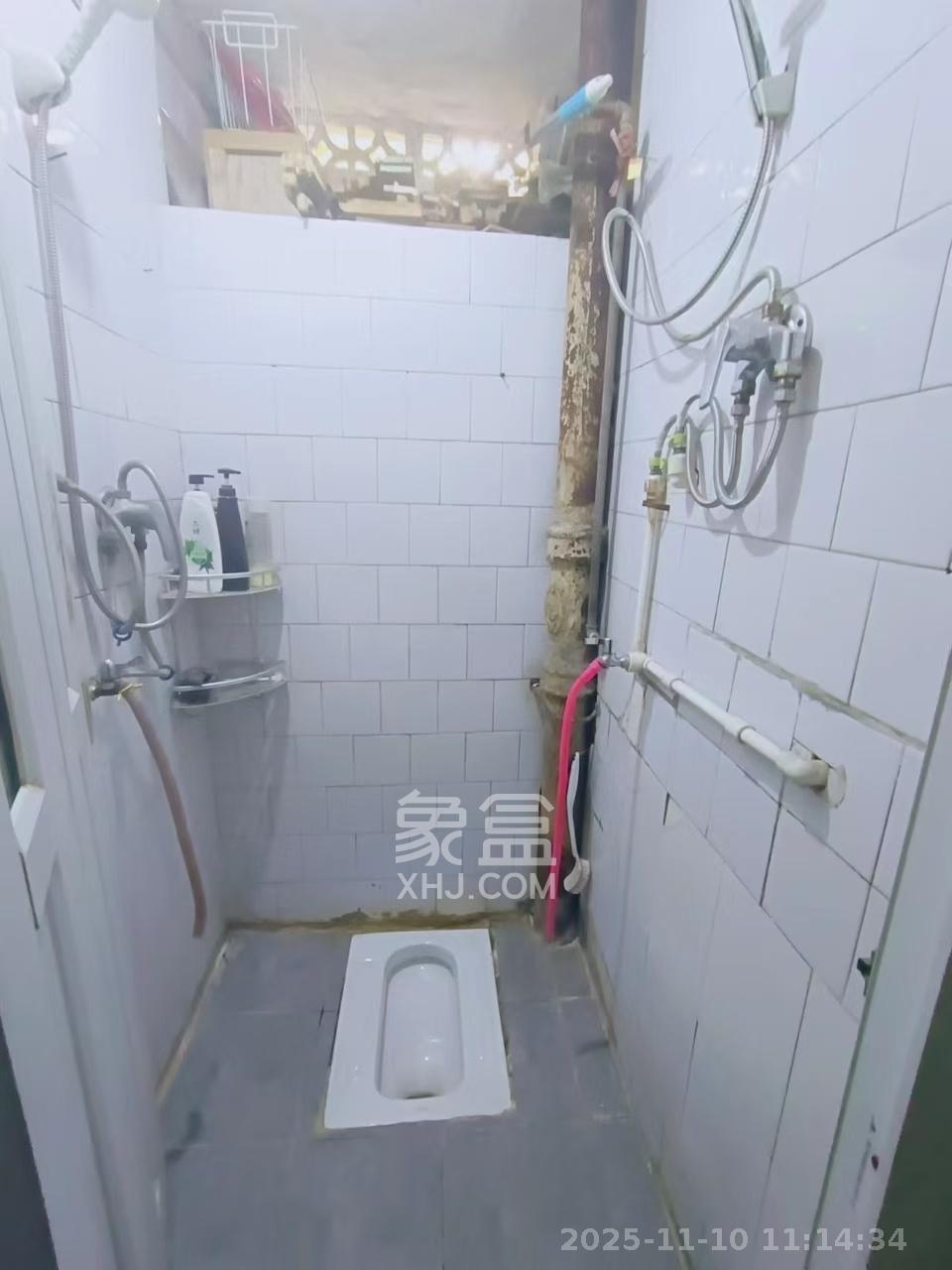 桐荫里社区  1室0厅0卫    1500.0元/月室内图