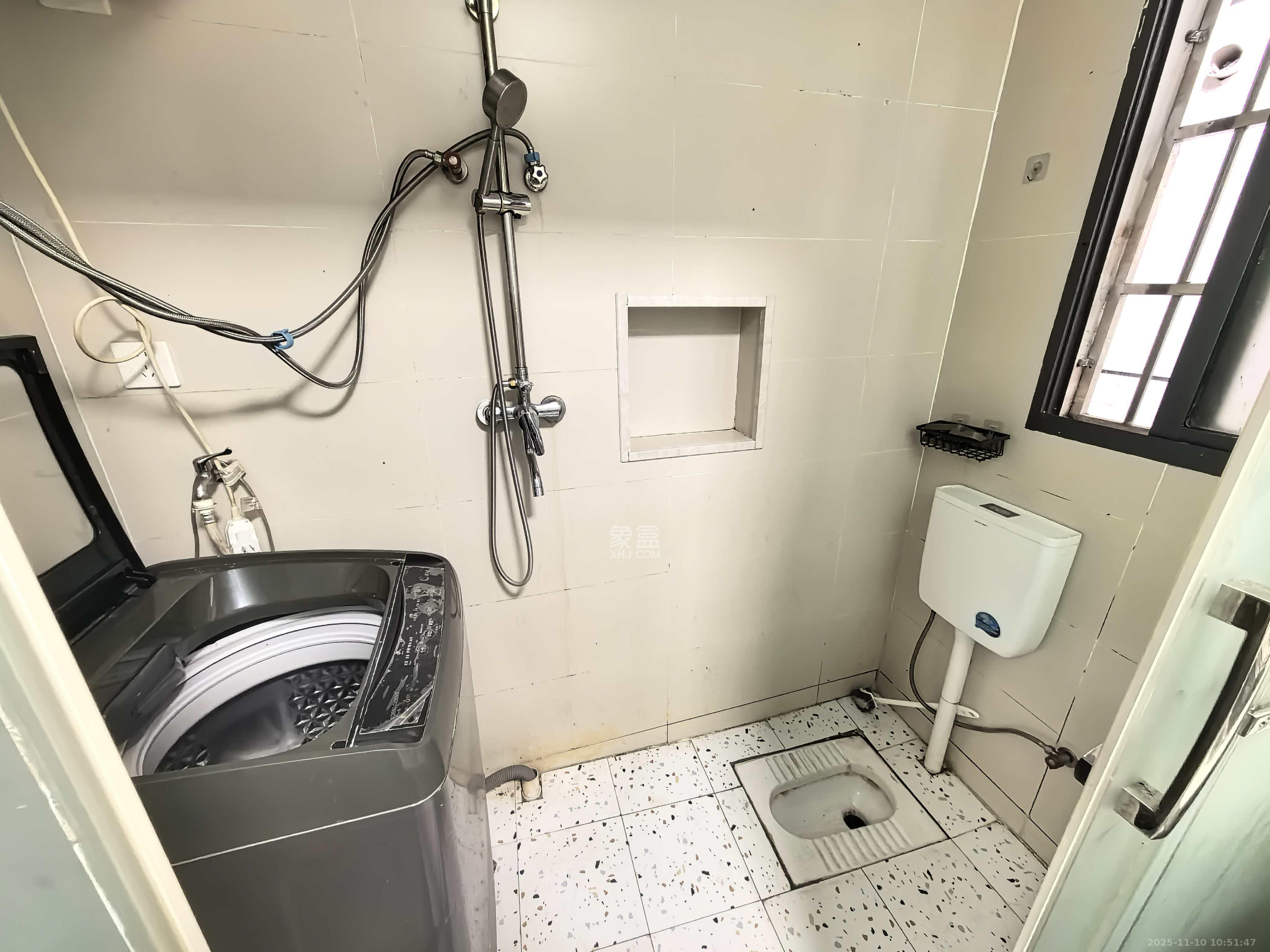 上/下黎家坡散盘  2室1厅1卫    1600.0元/月