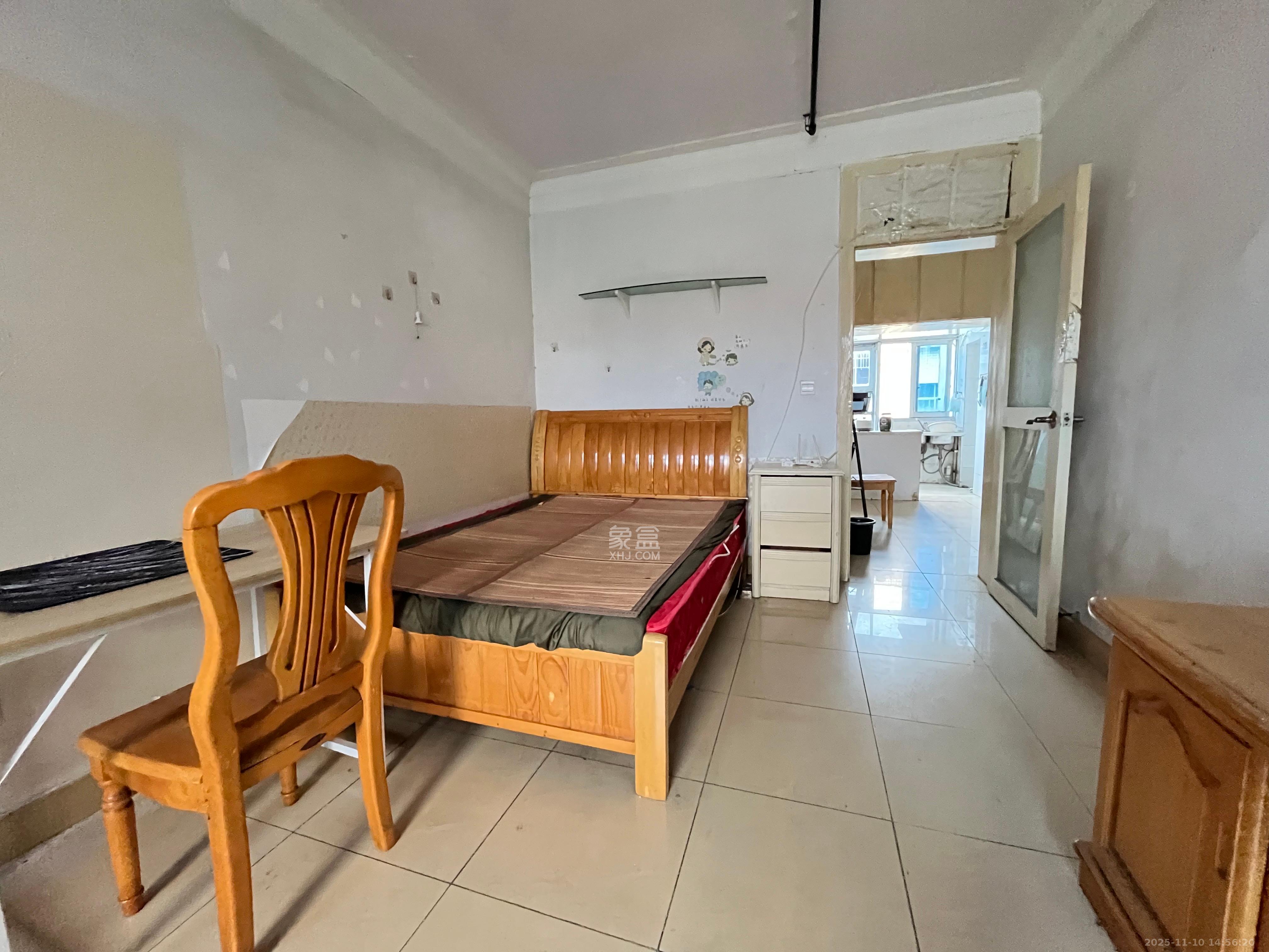 上麻园岭散盘 4室1厅1卫 1600.0元/月 上麻园岭散盘 4室1厅1卫 1600.0元/月室内图