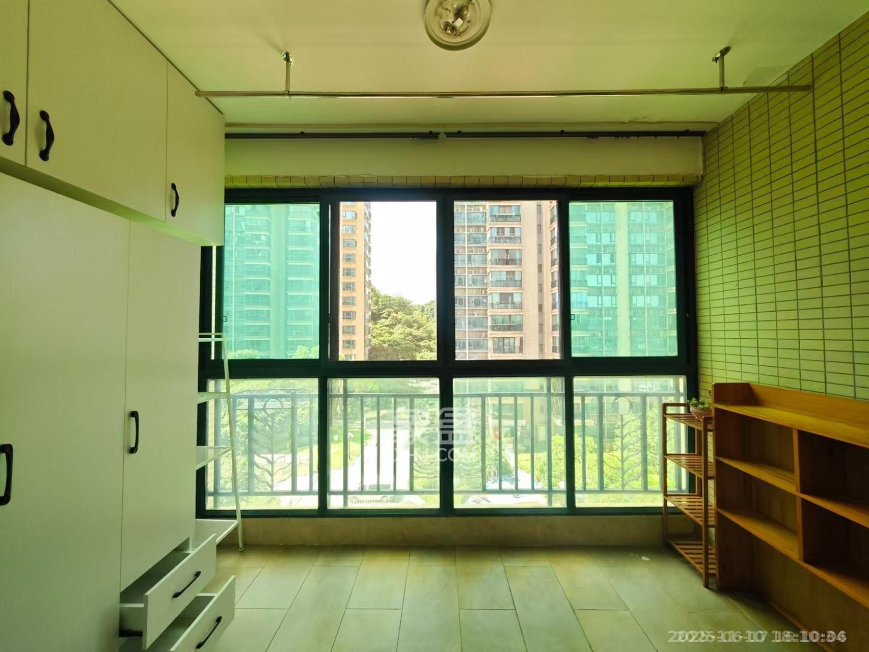 恒大城 2室2厅1卫 1800.0元/月 恒大城 2室2厅1卫 1800.0元/月室内图