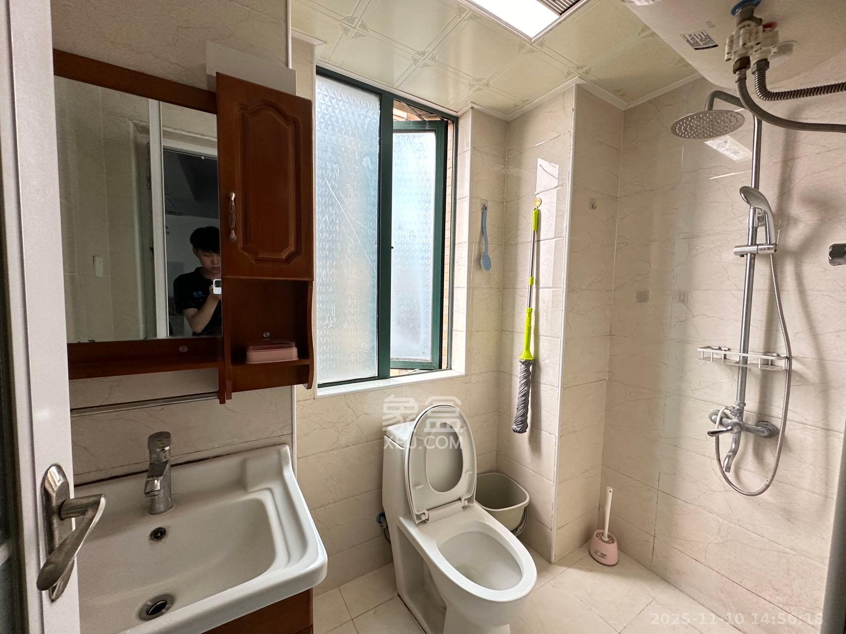 才子嘉都  1室1厅1卫    1600.0元/月室内图