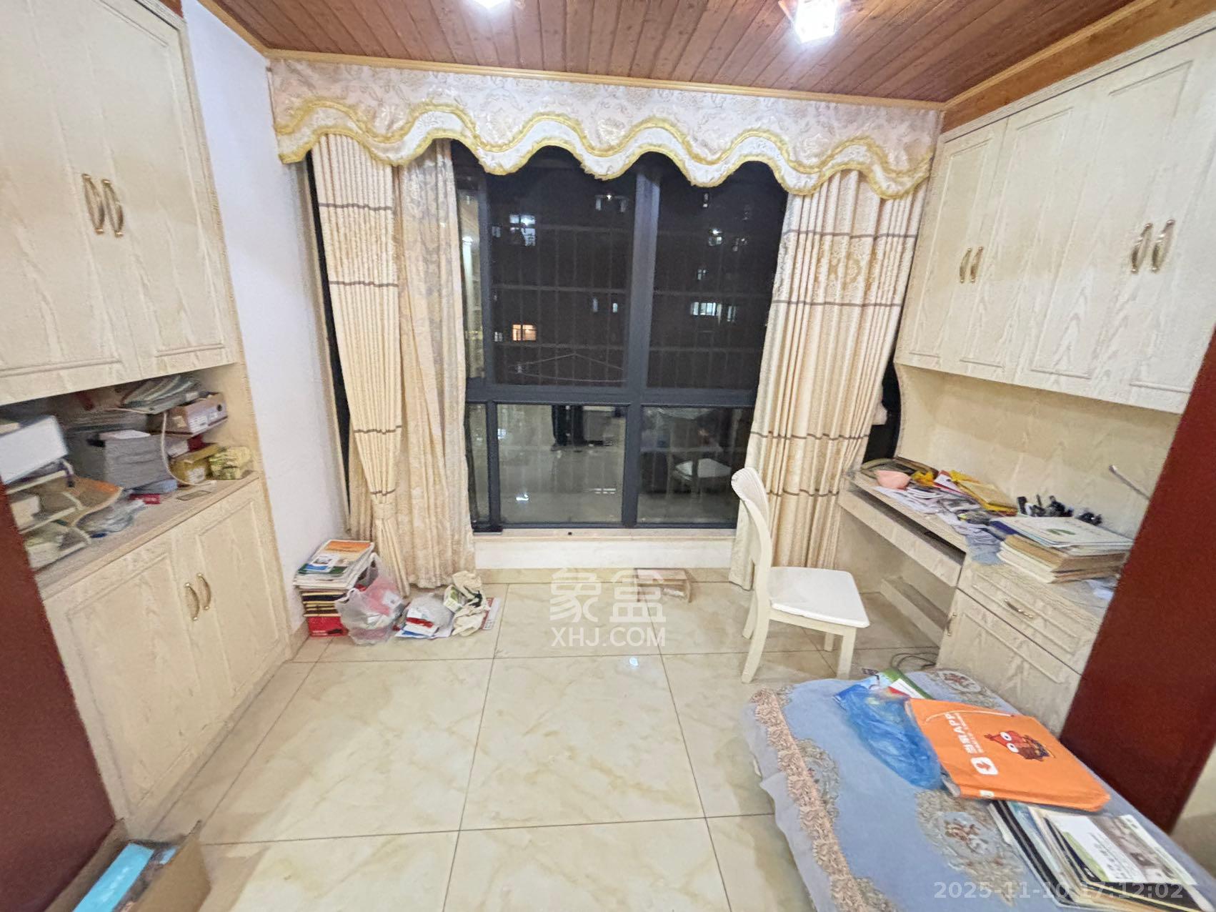 万科魅力之城 3室2厅2卫 2500.0元/月 万科魅力之城 3室2厅2卫 2500.0元/月室内图