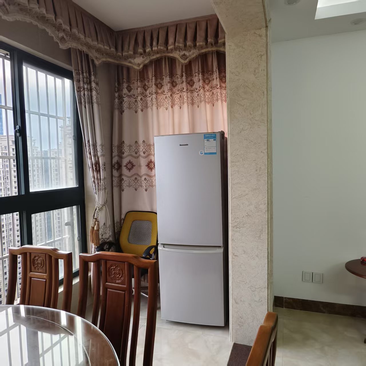 海阔天空-国瑞城二期(雅仕苑) 3室2厅1卫 220.0万 海阔天空-国瑞城二期(雅仕苑) 3室2厅1卫 220.0万室内图