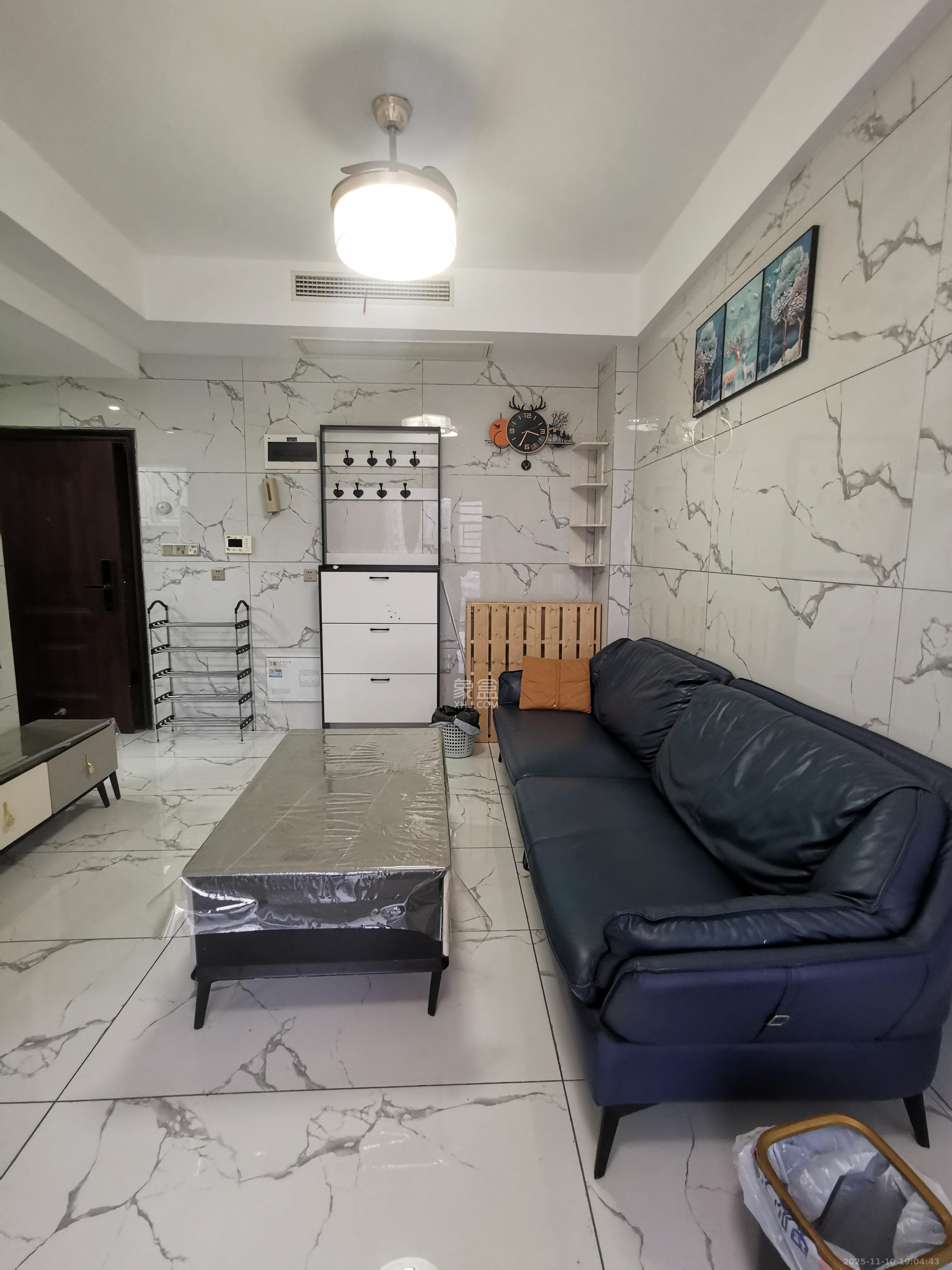 金晟年华  1室1厅1卫    1500.0元/月