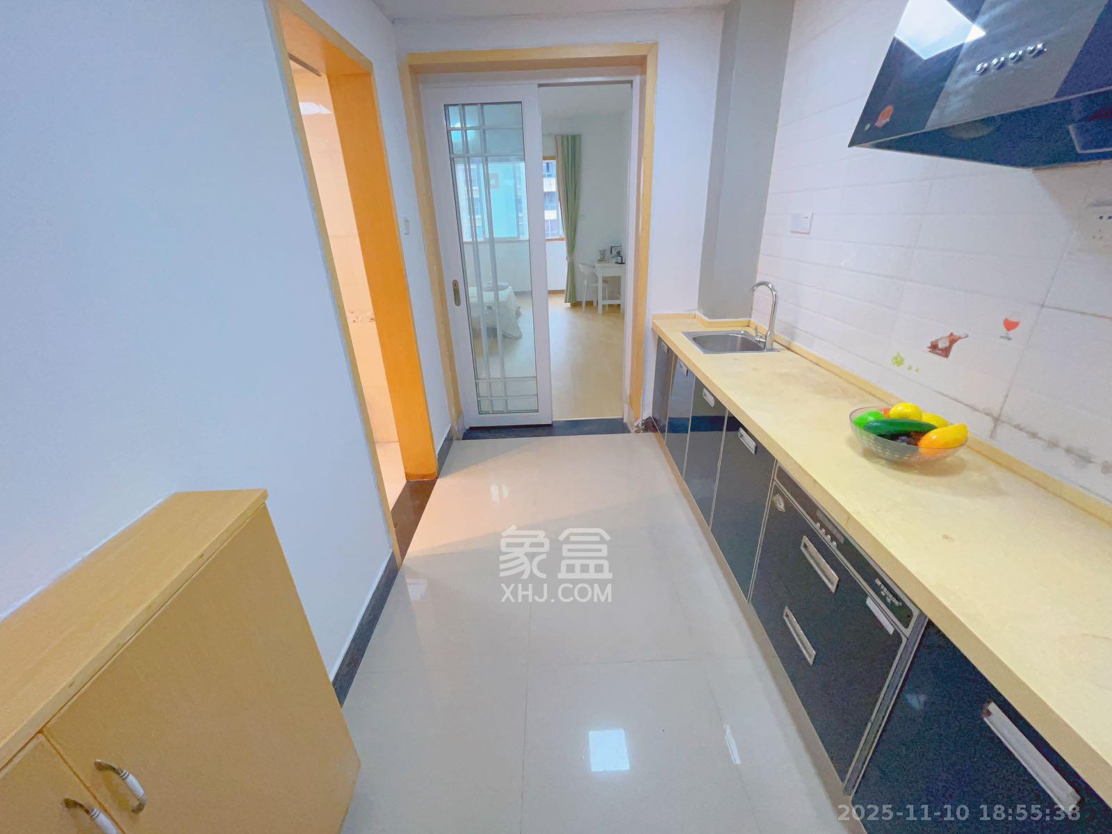 上河国际F座  1室1厅1卫    2000.0元/月室内图