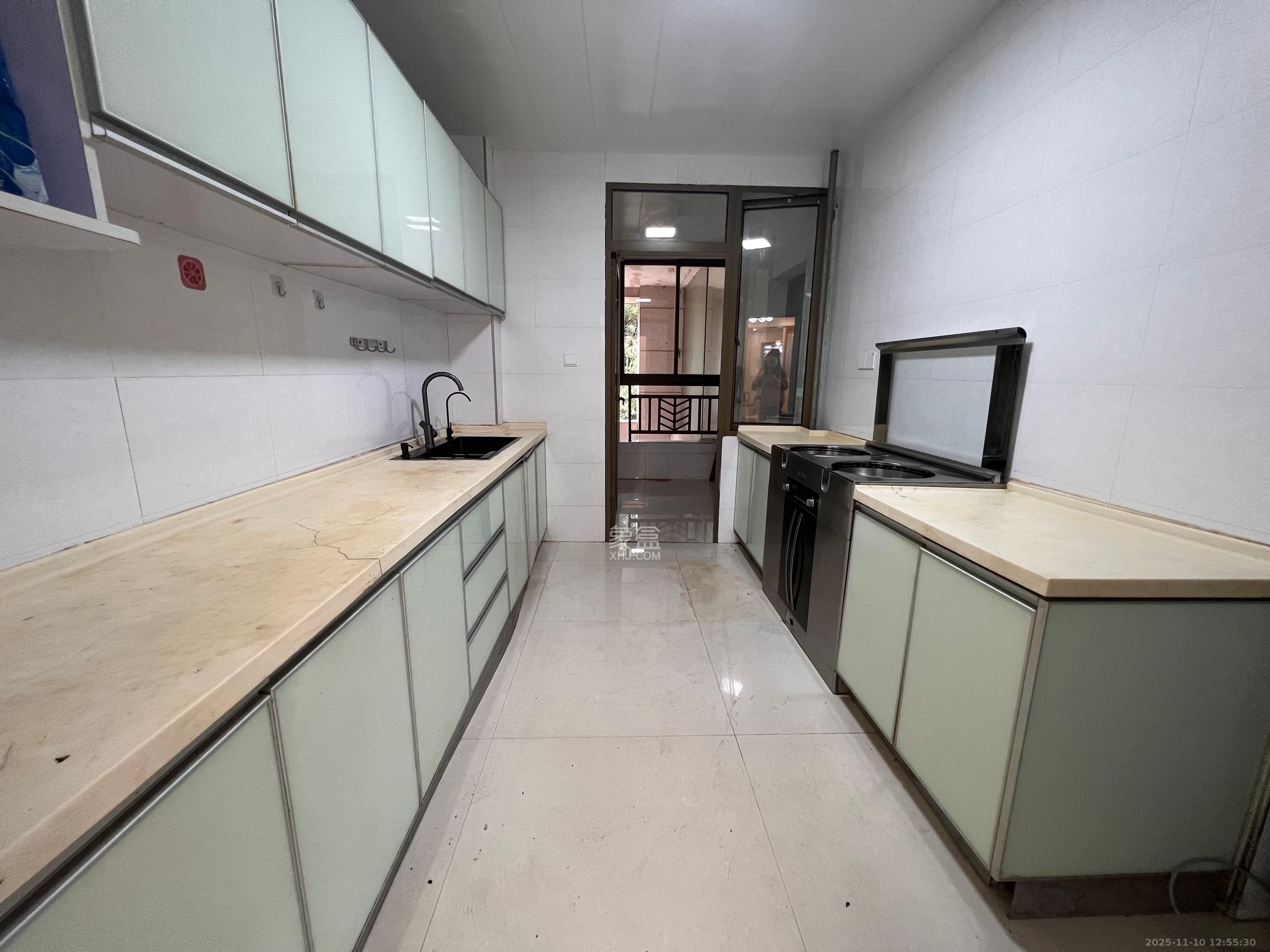 奥林匹克花园  4室1厅2卫    3500.0元/月室内图