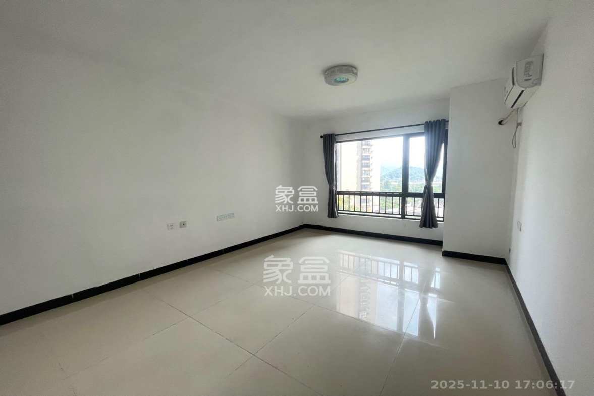 达美D6区 4室2厅2卫 3000.0元/月 达美D6区 4室2厅2卫 3000.0元/月室内图