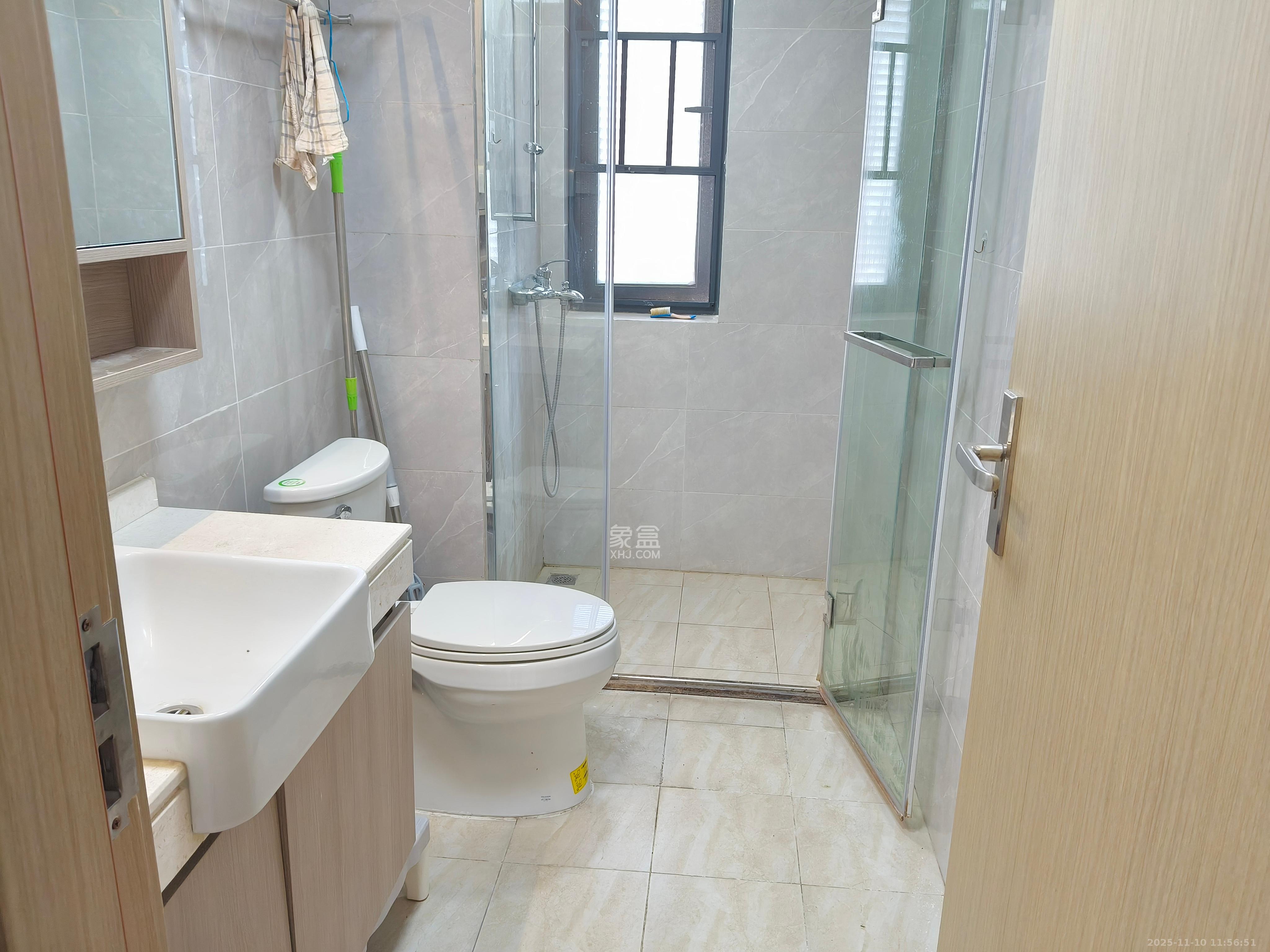 清控湖山雅居北区 4室2厅2卫 3000.0元/月 清控湖山雅居北区 4室2厅2卫 3000.0元/月室内图