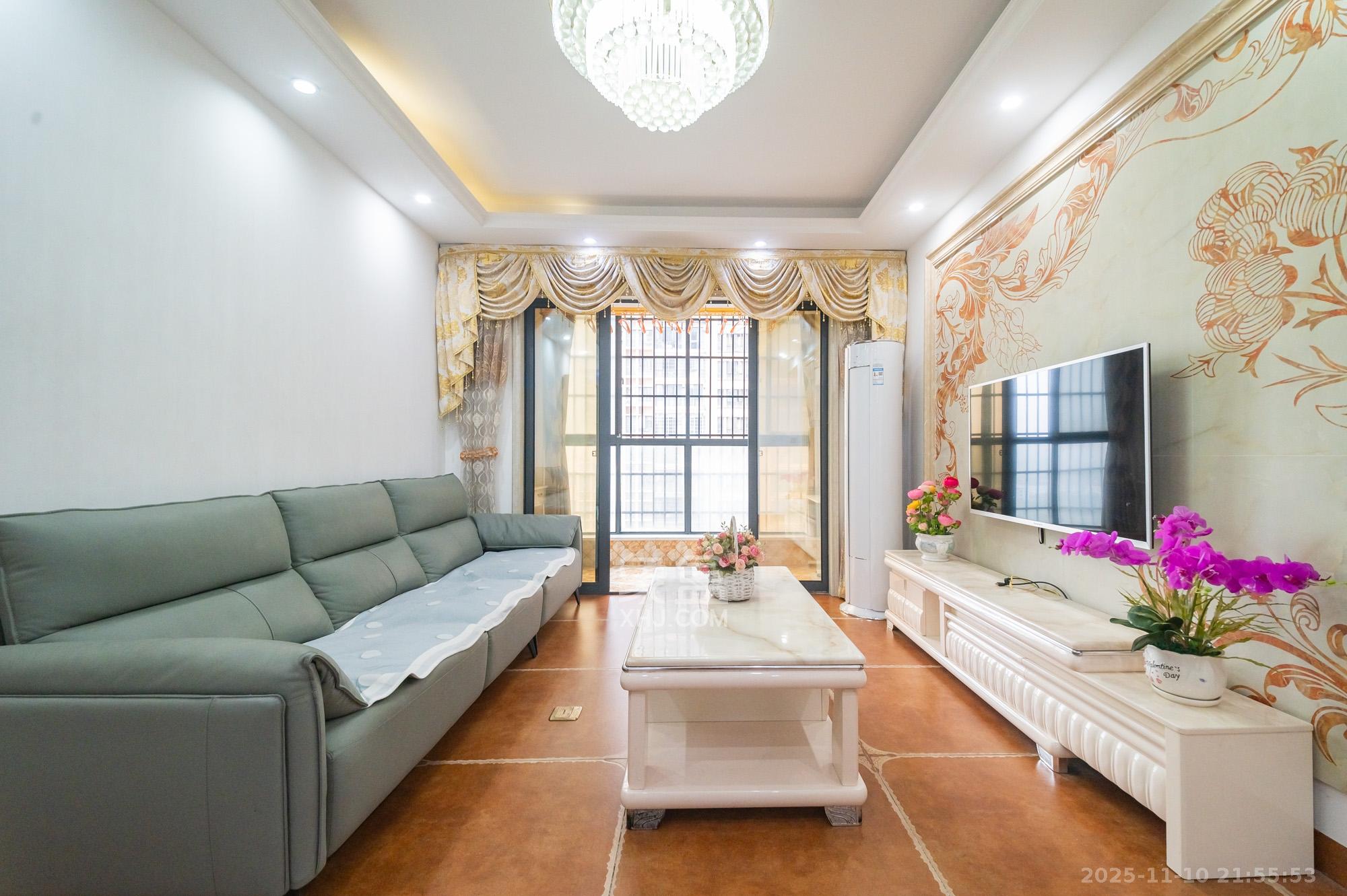 深业睿城 2室1厅1卫 59.8万 深业睿城 2室1厅1卫 59.8万客厅