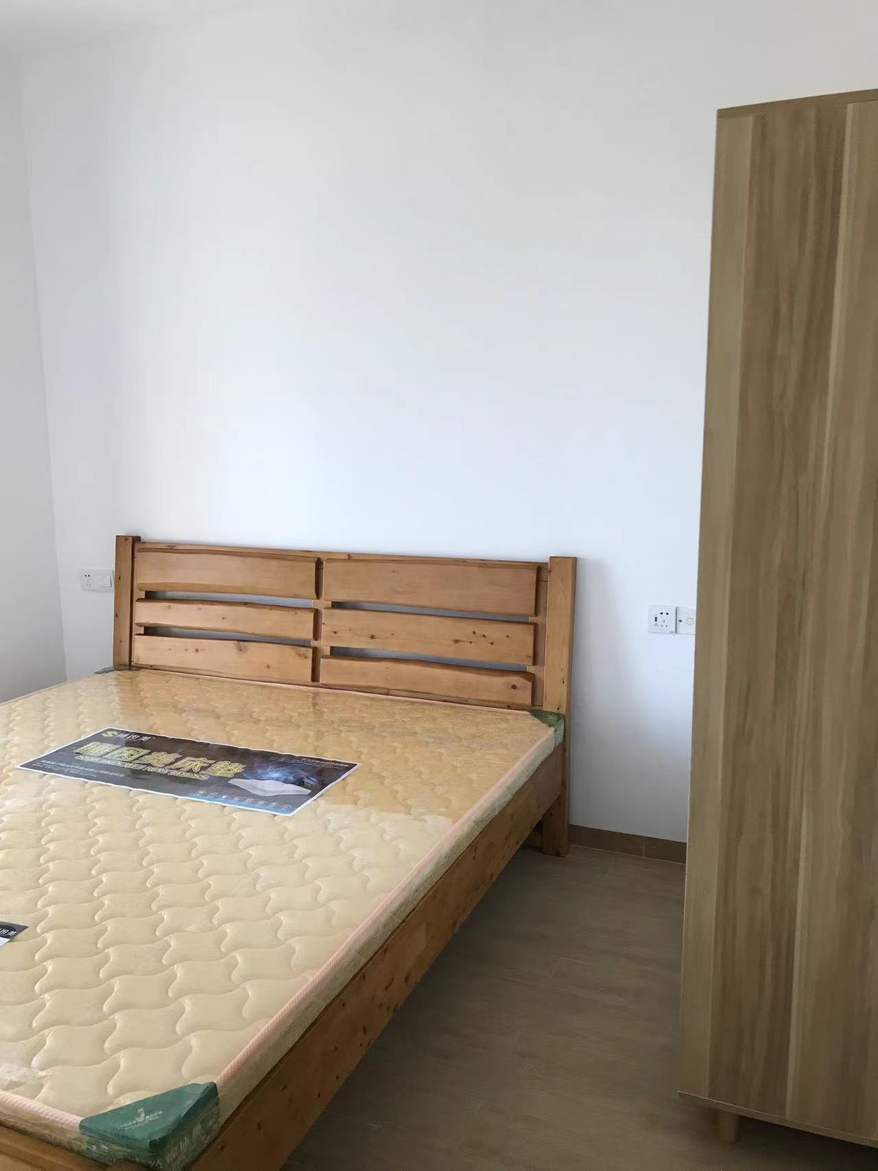 碧桂园一、二期（中央首府）  2室2厅1卫    95.0万室内图