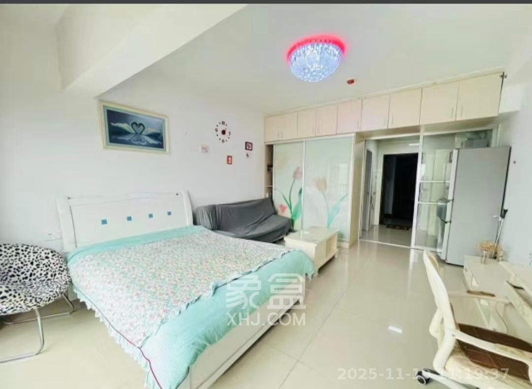 罗马国际公寓  1室1厅1卫    1400.0元/月室内图1