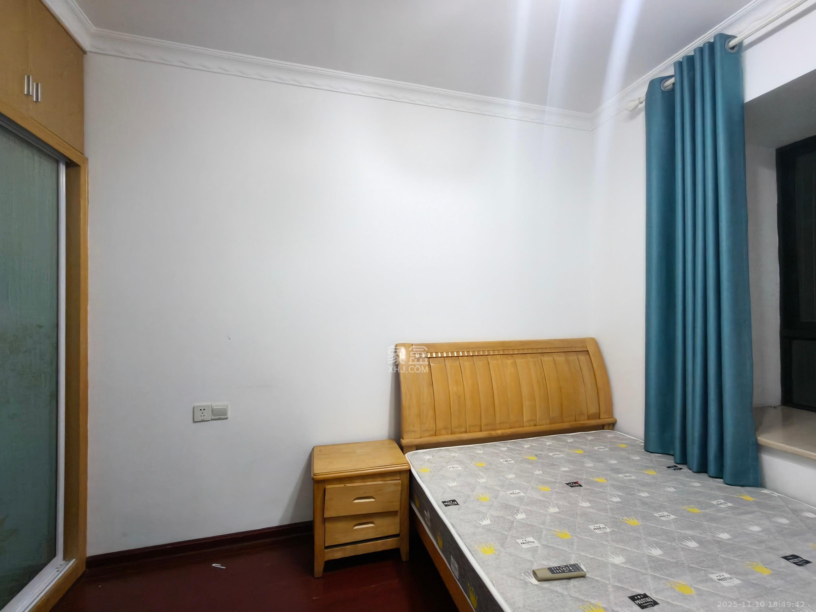 锦湘国际星城三期（锦绣苑）  2室1厅1卫    2200.0元/月室内图