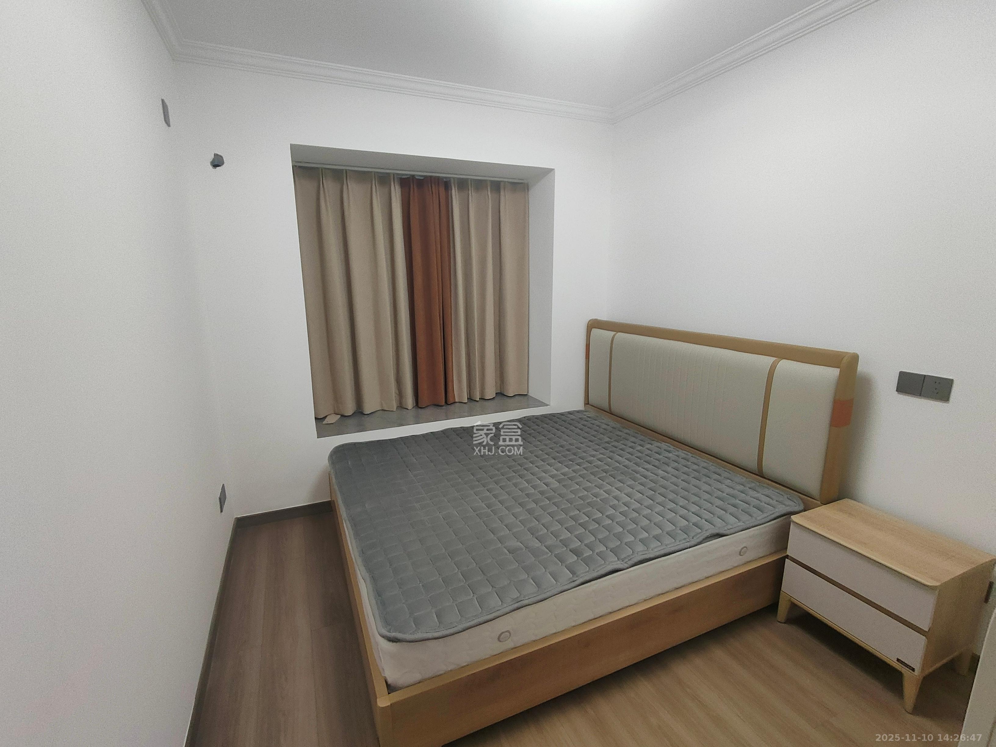 旭辉国悦府 4室2厅2卫 4600.0元/月 旭辉国悦府 4室2厅2卫 4600.0元/月室内图