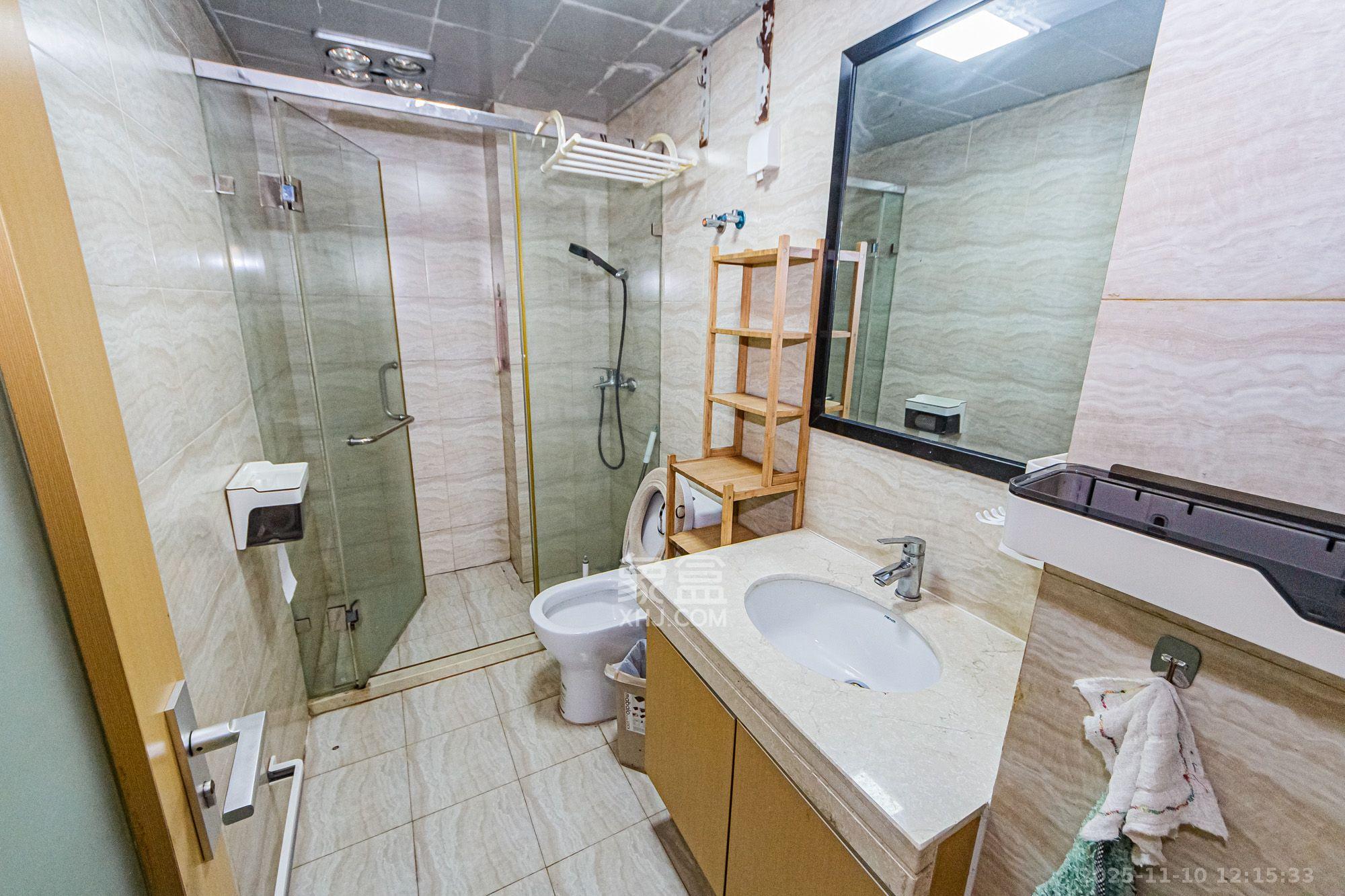 北辰三角洲E3区 1室1厅1卫 2800.0元/月 北辰三角洲E3区 1室1厅1卫 2800.0元/月室内图