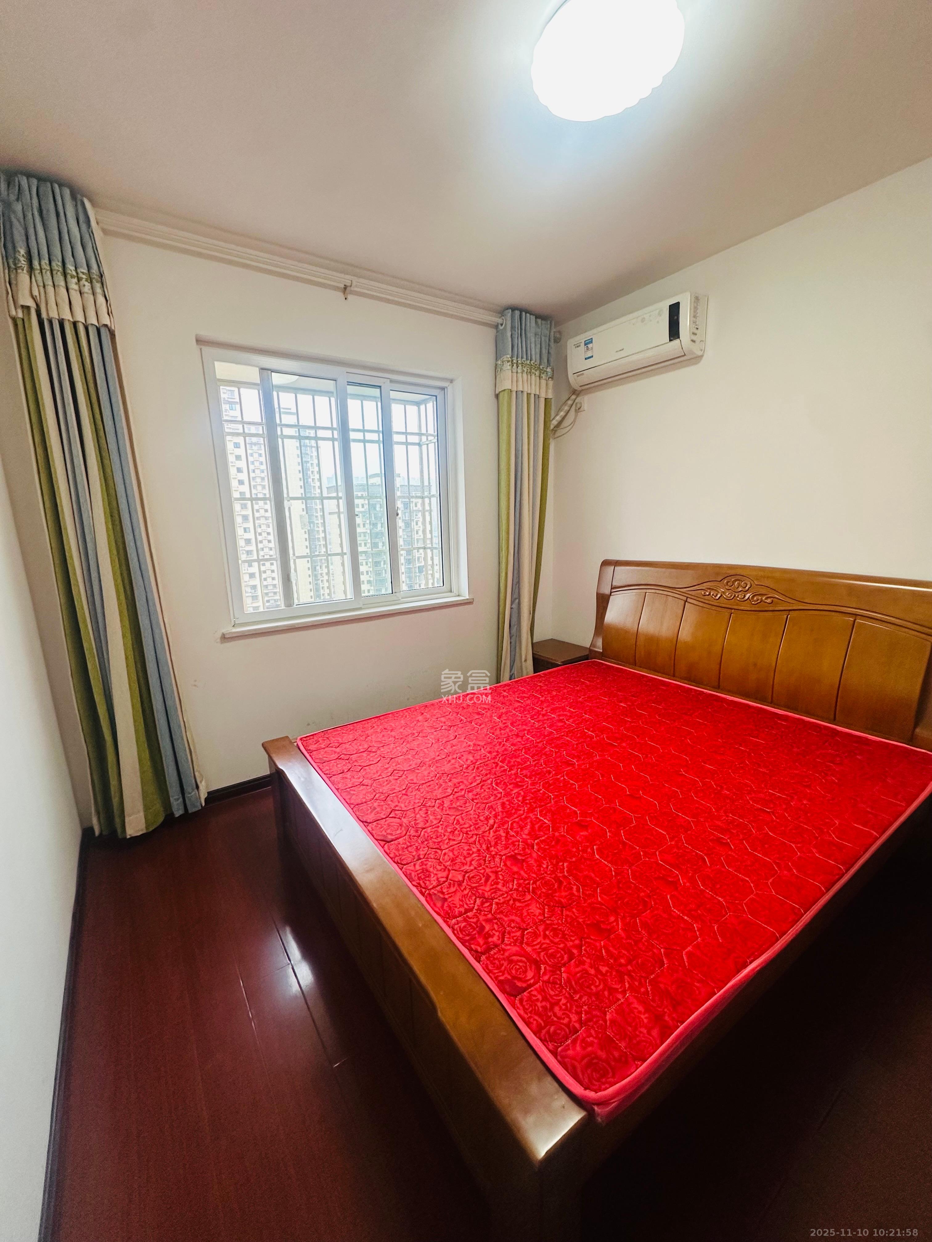 星城新宇黎雅苑 2室2厅1卫 1600.0元/月 星城新宇黎雅苑 2室2厅1卫 1600.0元/月室内图