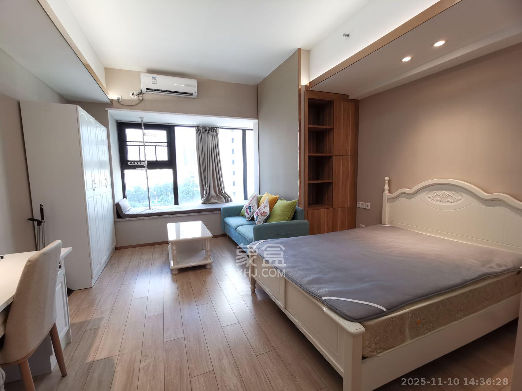 远洋外滩壹号  1室0厅1卫    1700.0元/月室内图