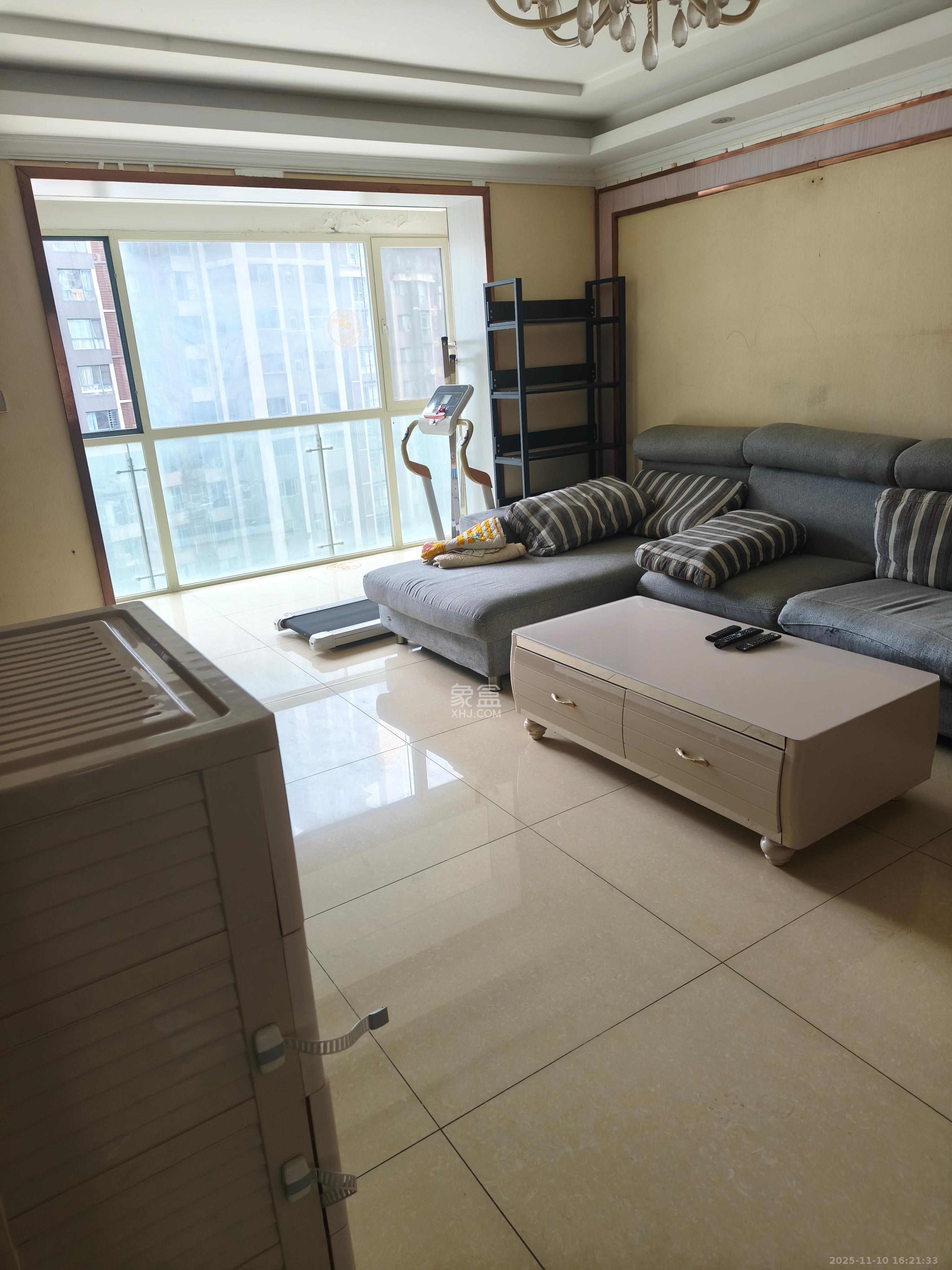 北辰三角洲E5区  1室2厅1卫    3500.0元/月室内图