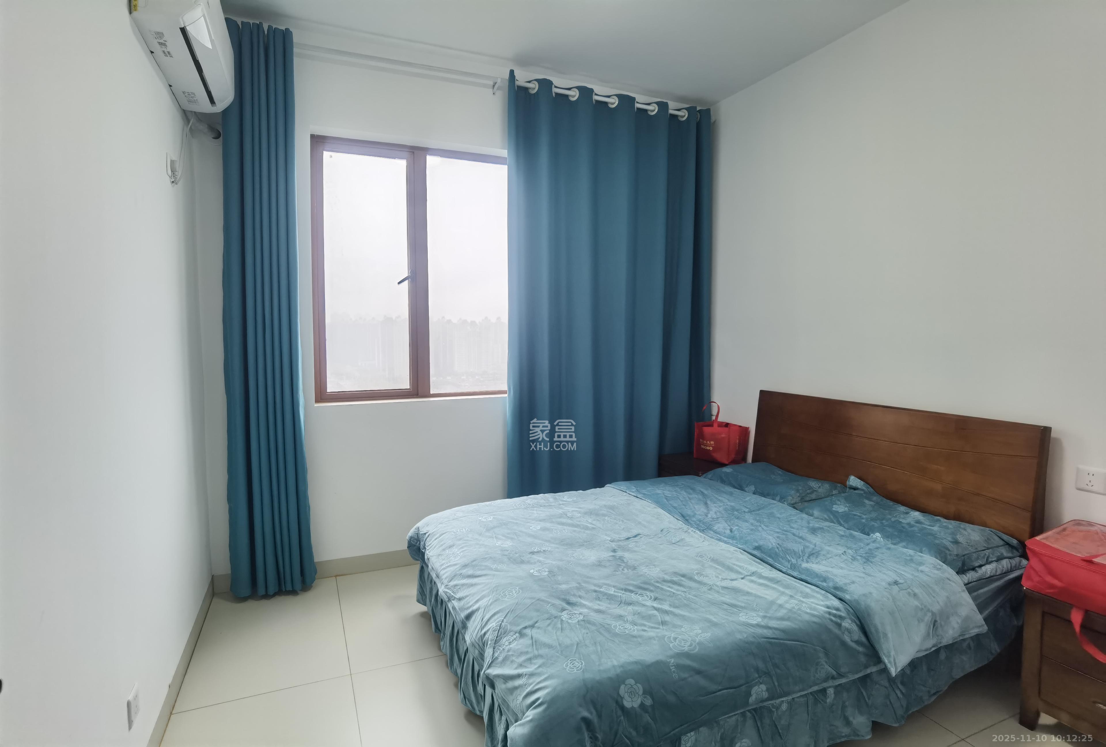 万里时代 4室2厅2卫 3000.0元/月 万里时代 4室2厅2卫 3000.0元/月室内图