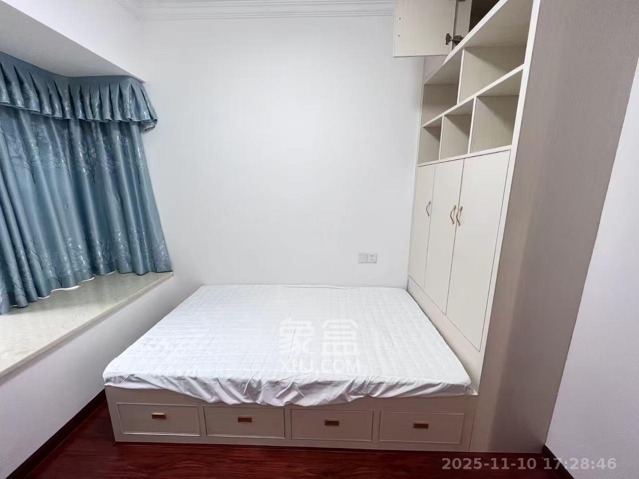 滨江君悦香邸  3室2厅2卫    3500.0元/月室内图