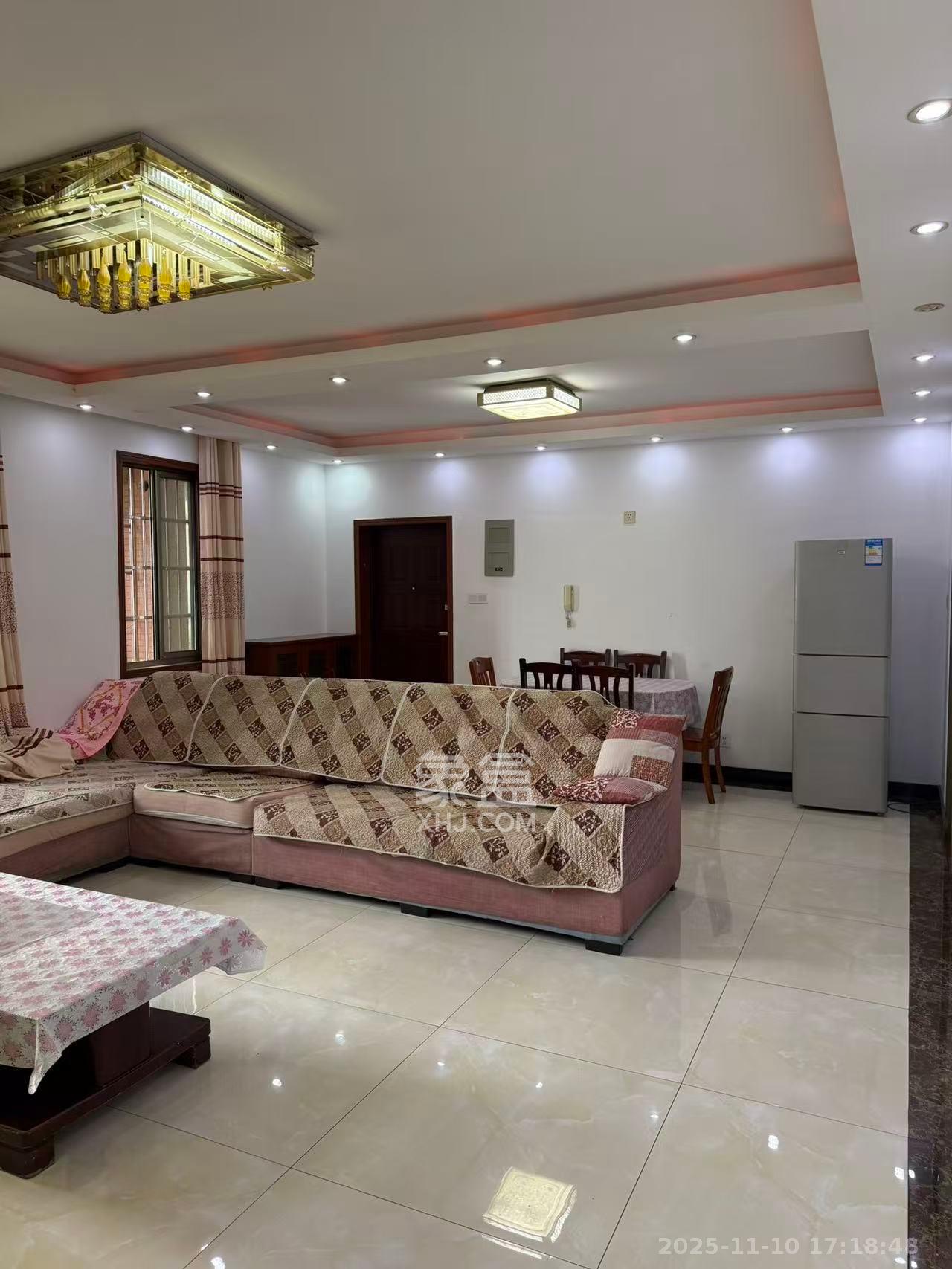 联盟佳苑  3室2厅2卫    1800.0元/月室内图