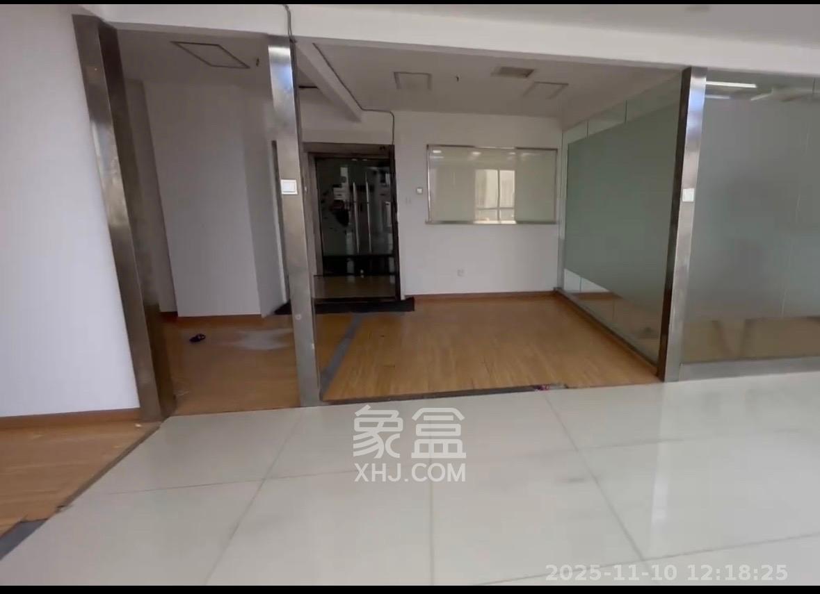 新时空  1室1厅1卫    5000.0元/月室内图