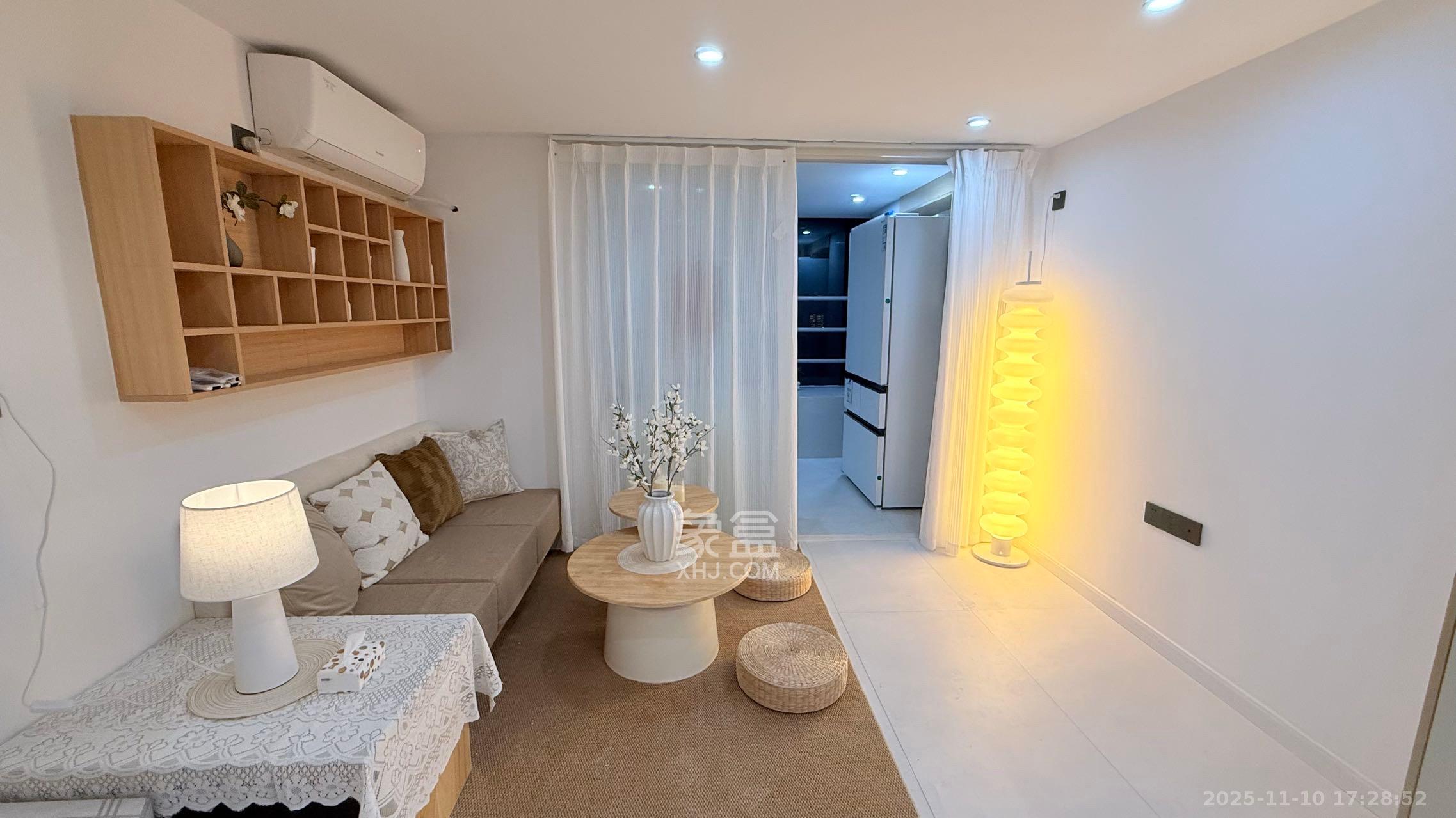 复地滨江金融中心 2室1厅1卫 3280.0元/月 复地滨江金融中心 2室1厅1卫 3280.0元/月室内图