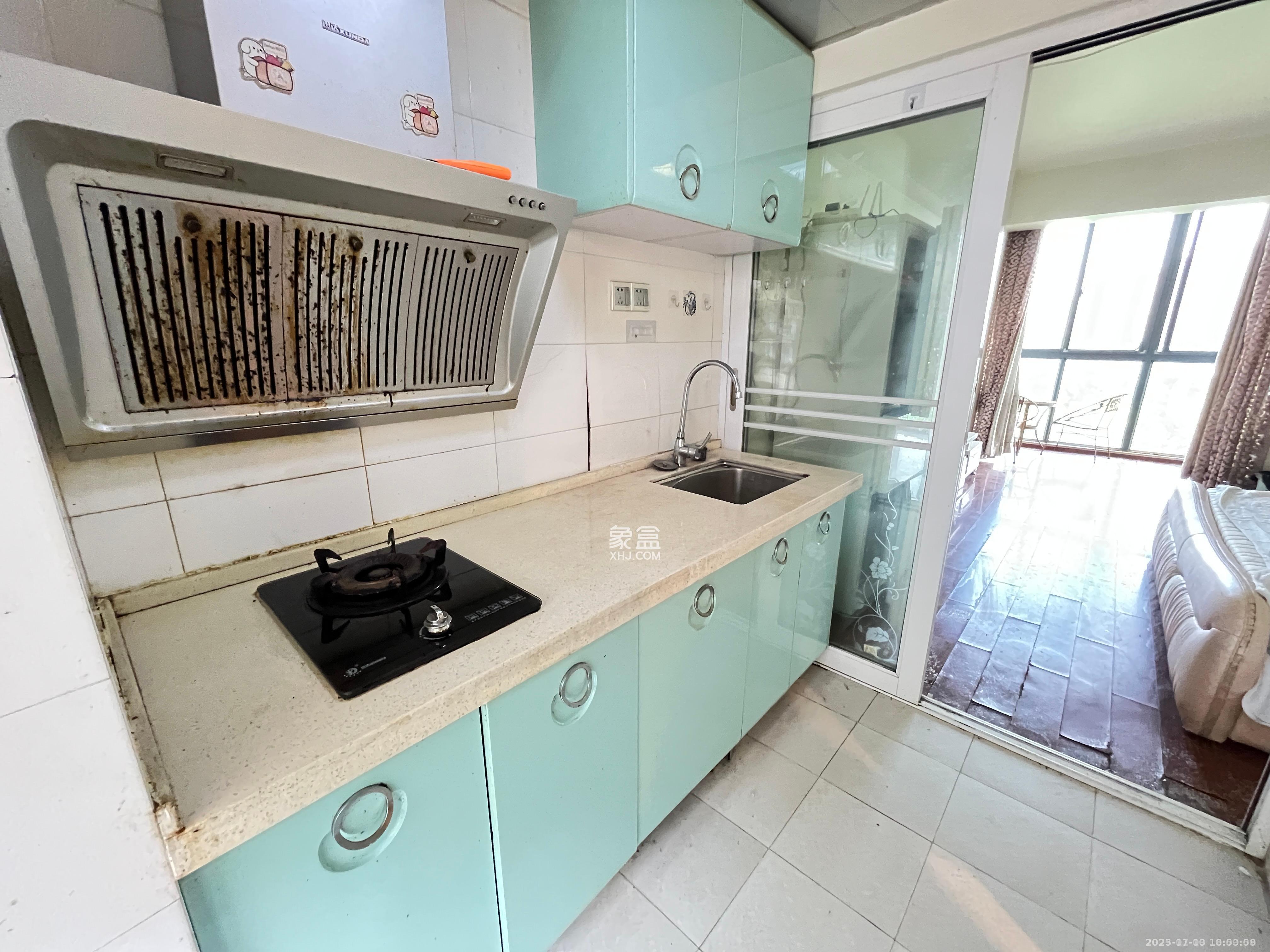 阳光100二期  1室1厅1卫    1200.0元/月室内图