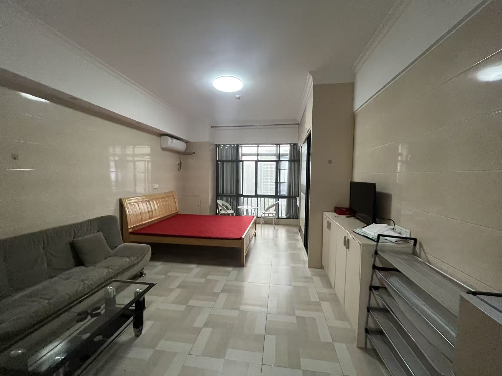 康城上品  1室1厅1卫    1000.0元/月