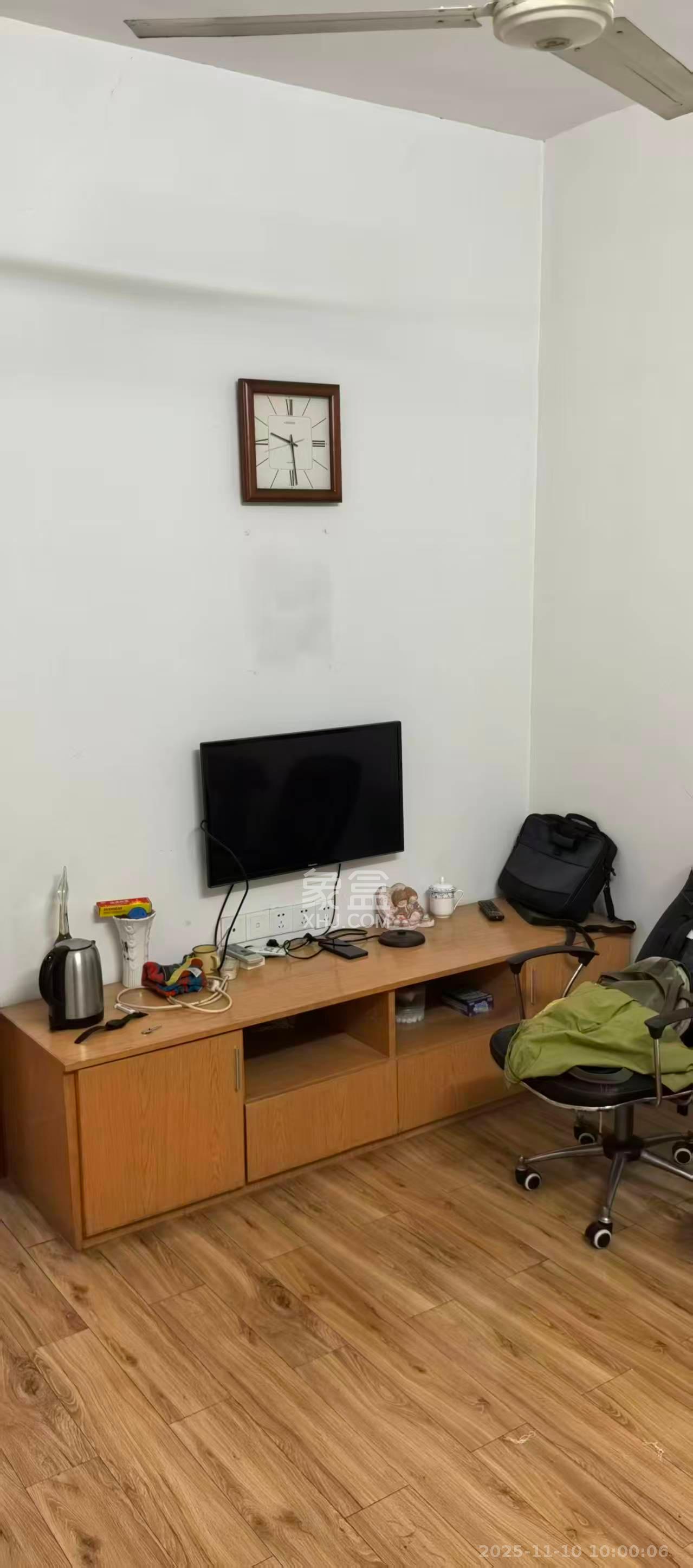 东瓜山一村送变电小区 2室1厅1卫 1500.0元/月 东瓜山一村送变电小区 2室1厅1卫 1500.0元/月室内图