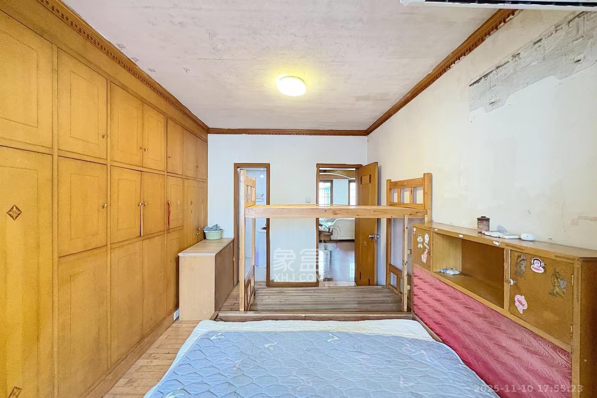 肇家(嘉)坪散盘 3室2厅2卫 2600.0元/月 肇家(嘉)坪散盘 3室2厅2卫 2600.0元/月室内图