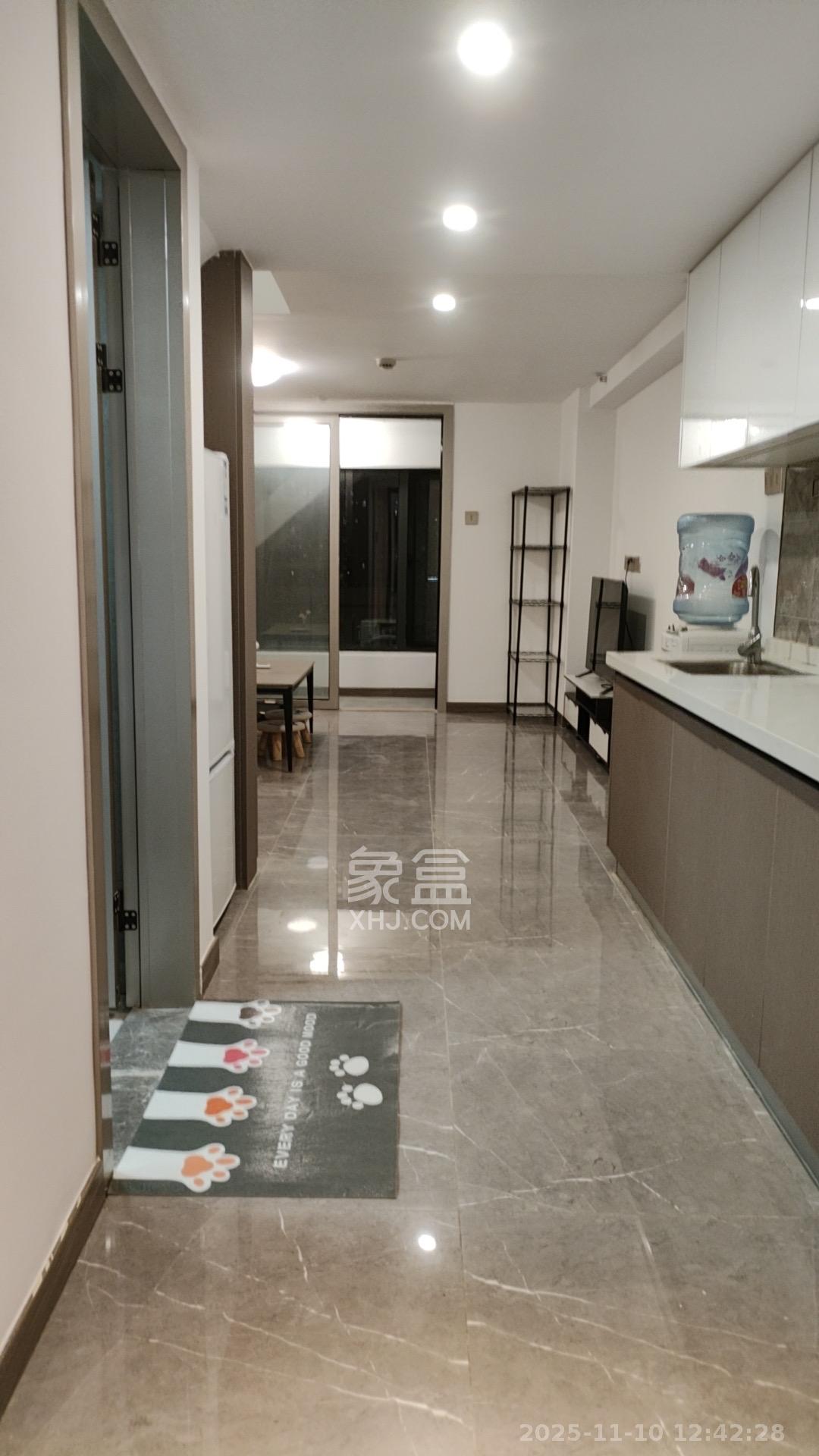 梦想新天地  2室1厅1卫    2200.0元/月室内图