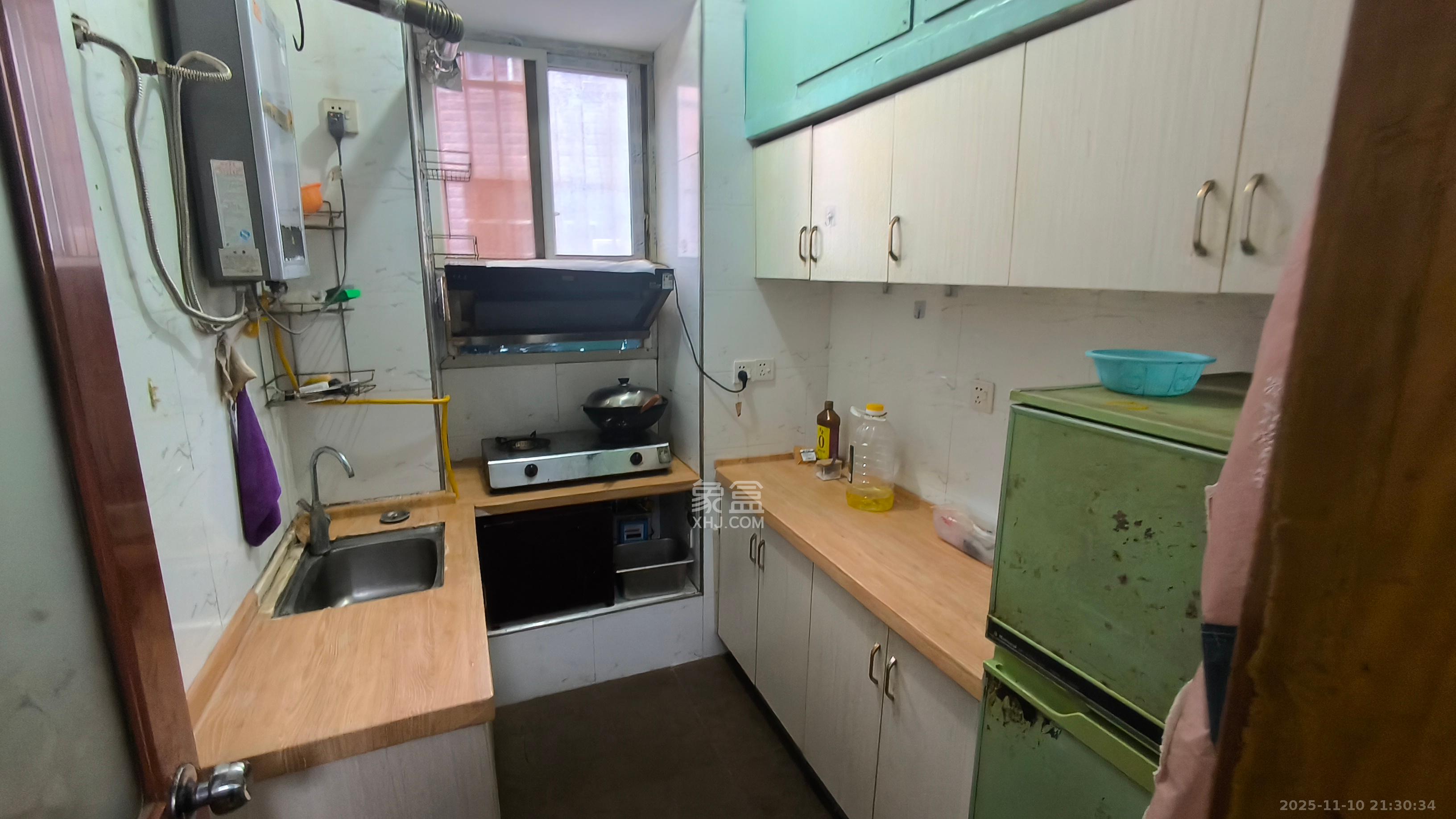 桂花井巷散盘 2室1厅1卫 2000.0元/月 桂花井巷散盘 2室1厅1卫 2000.0元/月室内图