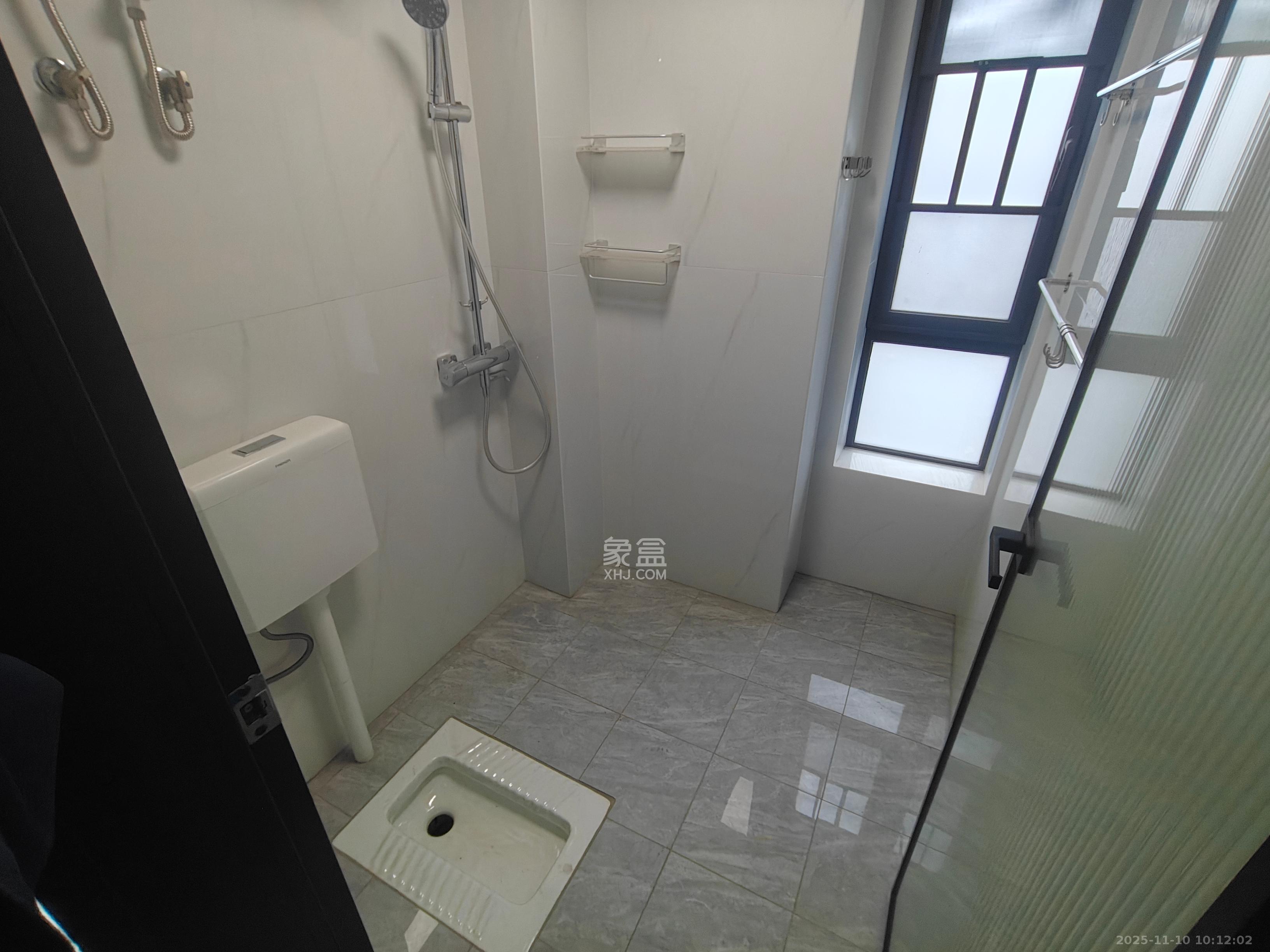 奥园城市天骄一期  2室1厅1卫    2200.0元/月室内图