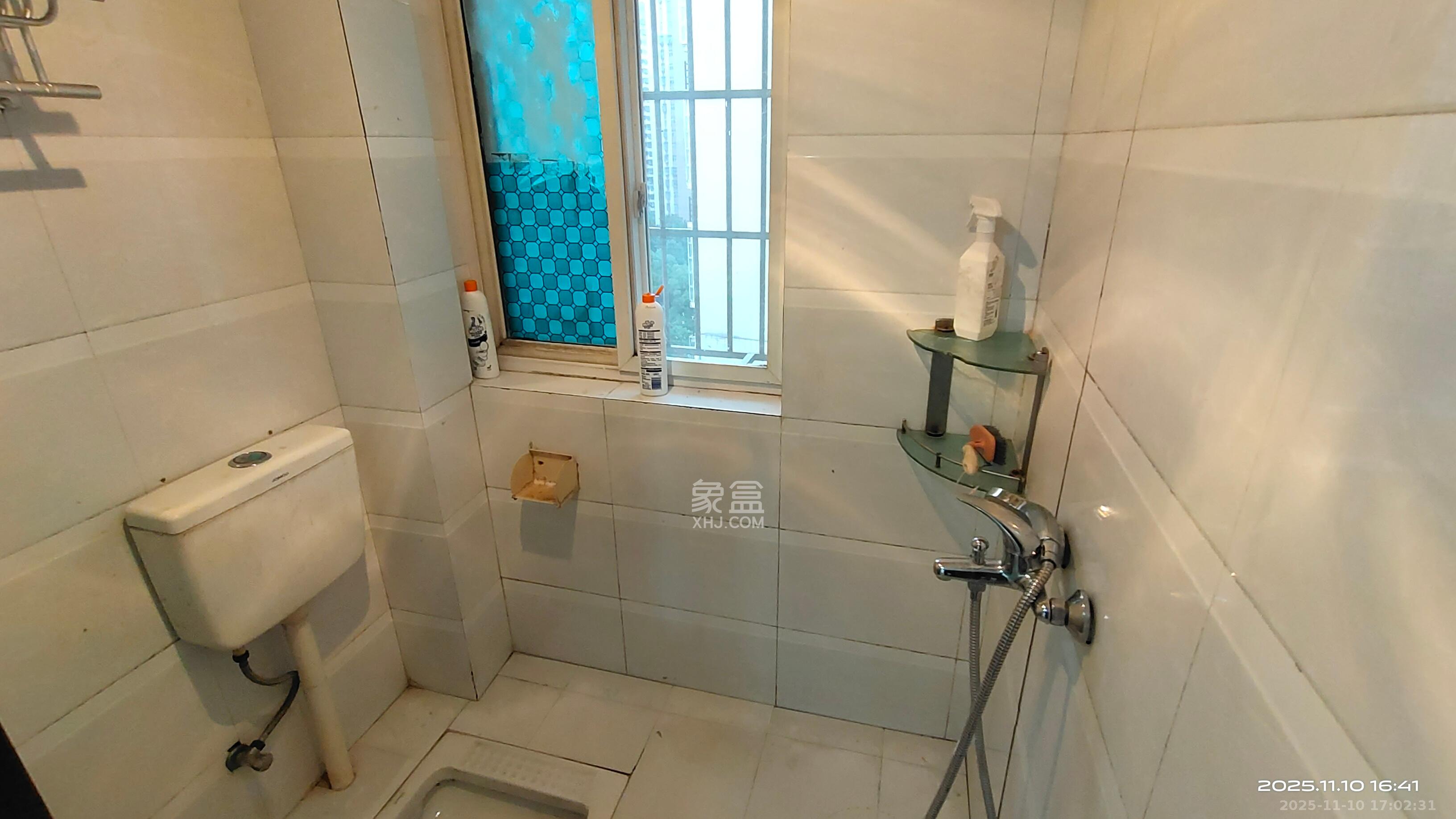 黎郡新宇康景园  2室2厅1卫    1600.0元/月室内图