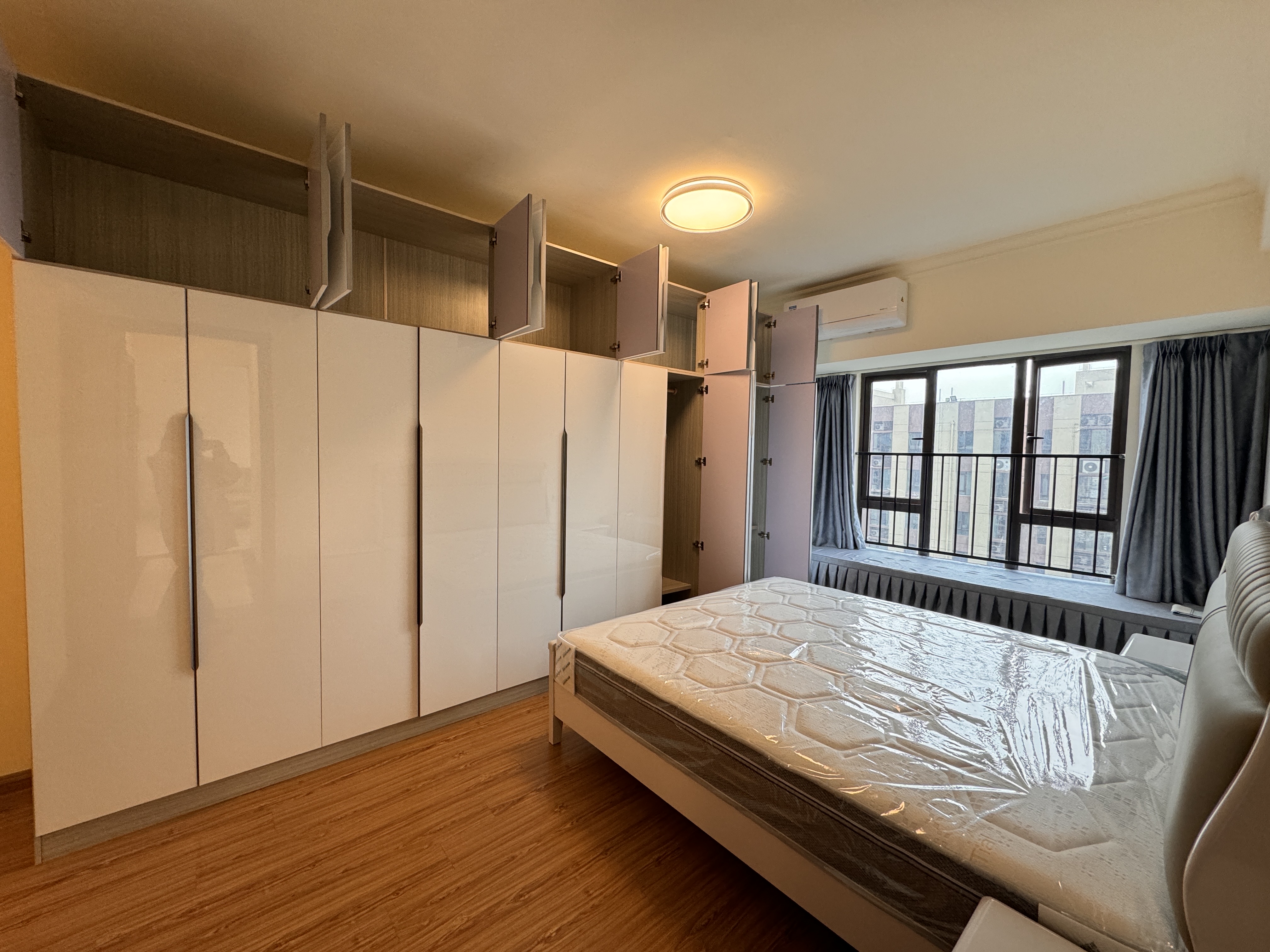 华耀碧桂园十里江湾誉峯 3室1厅1卫 2300.0元/月 华耀碧桂园十里江湾誉峯 3室1厅1卫 2300.0元/月室内图