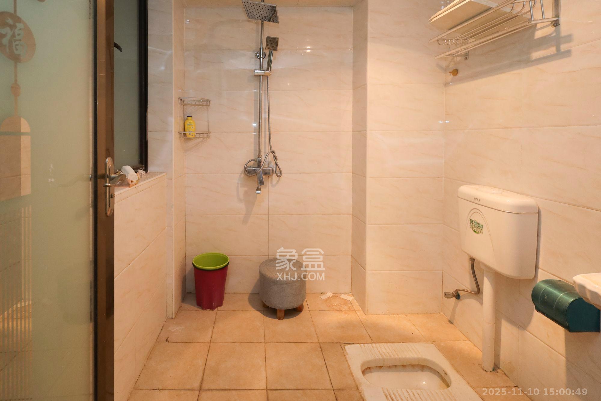 光明E城 2室2厅1卫 1900.0元/月 光明E城 2室2厅1卫 1900.0元/月室内图