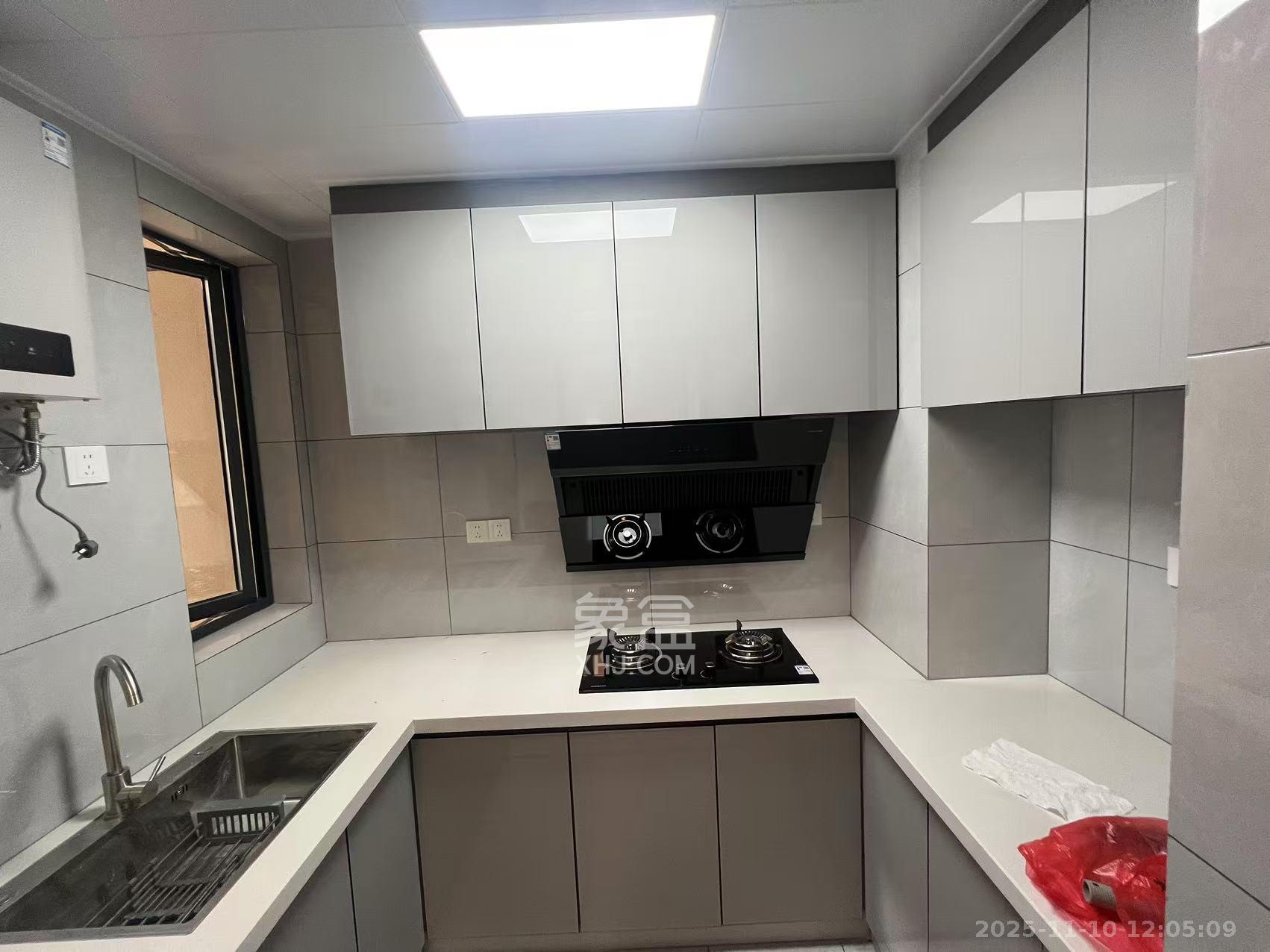 文景家园  2室1厅1卫    2400.0元/月室内图