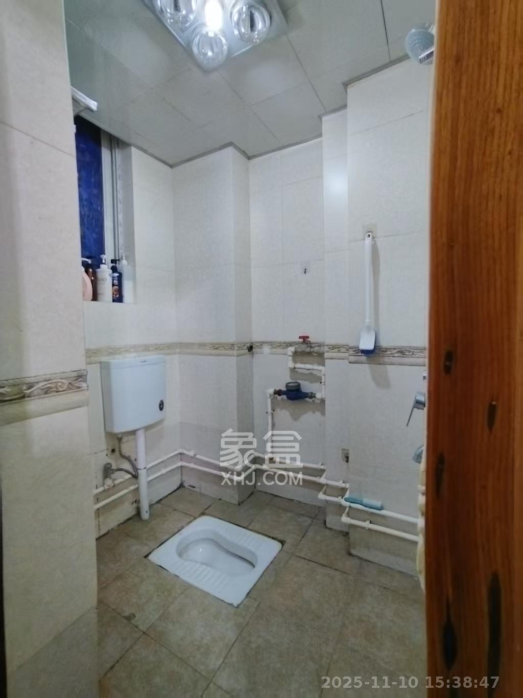 香麓丽舍 1室1厅1卫 1800.0元/月 香麓丽舍 1室1厅1卫 1800.0元/月室内图