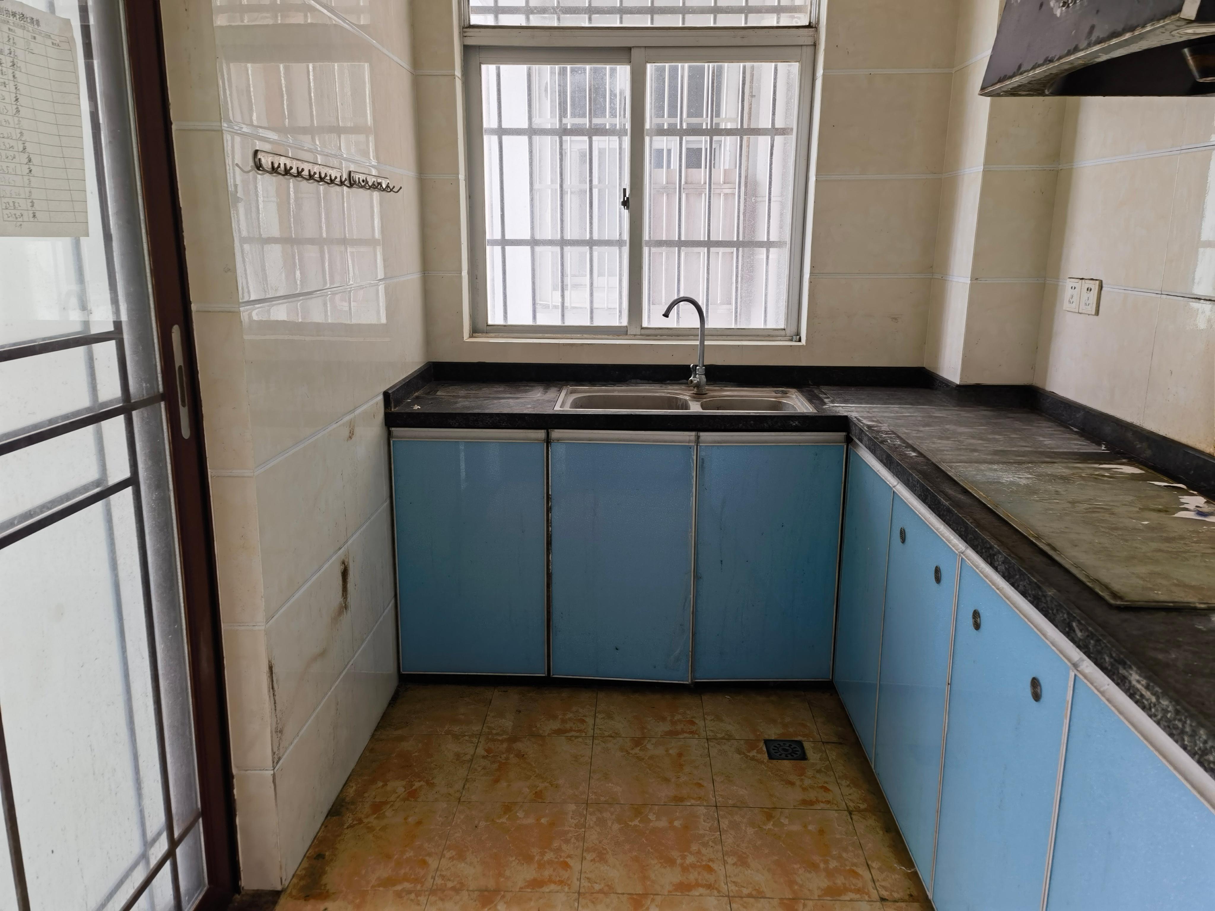 金润大厦 4室2厅2卫 4000.0元/月 金润大厦 4室2厅2卫 4000.0元/月室内图