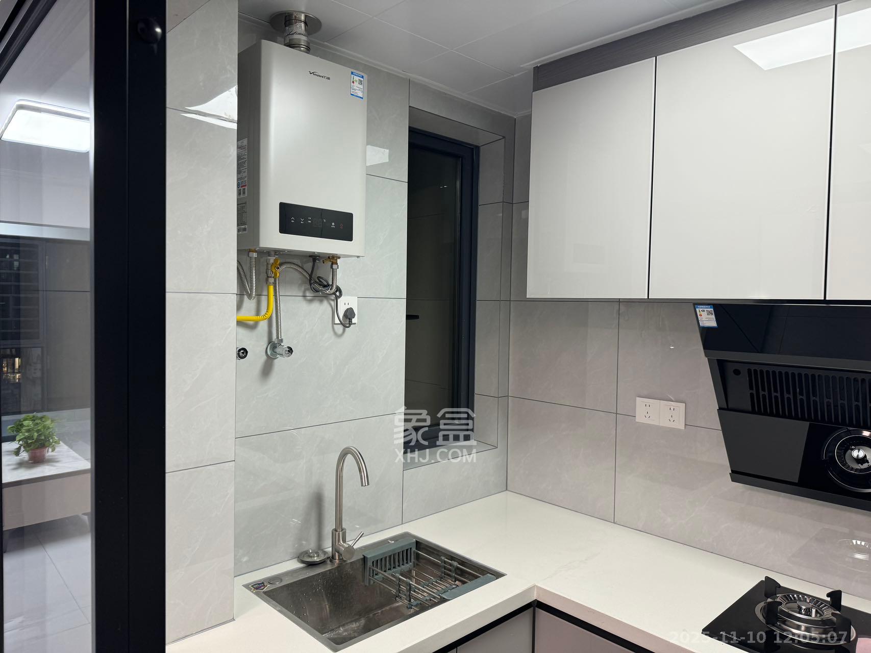 文景家园  2室1厅1卫    2400.0元/月室内图