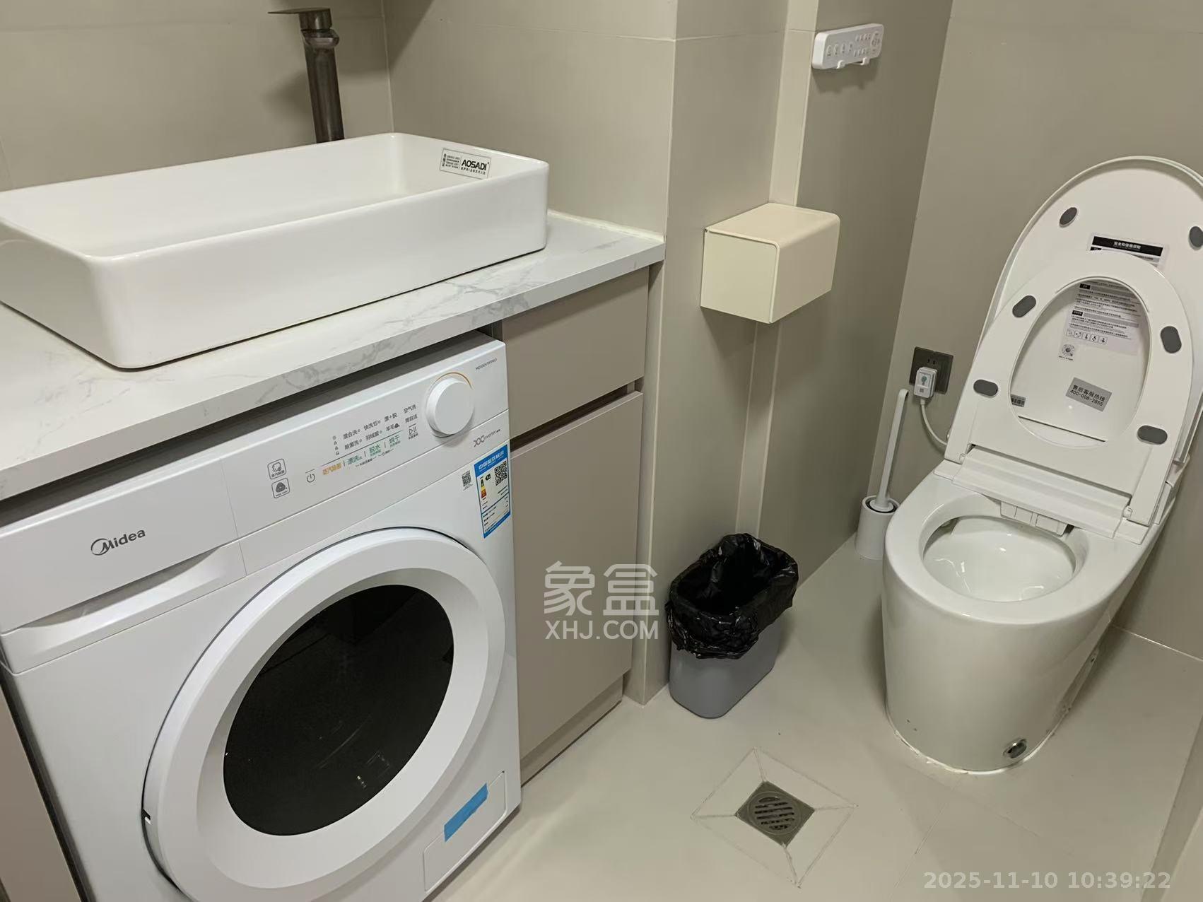 华润置地中心 1室1厅1卫 2200.0元/月 华润置地中心 1室1厅1卫 2200.0元/月室内图