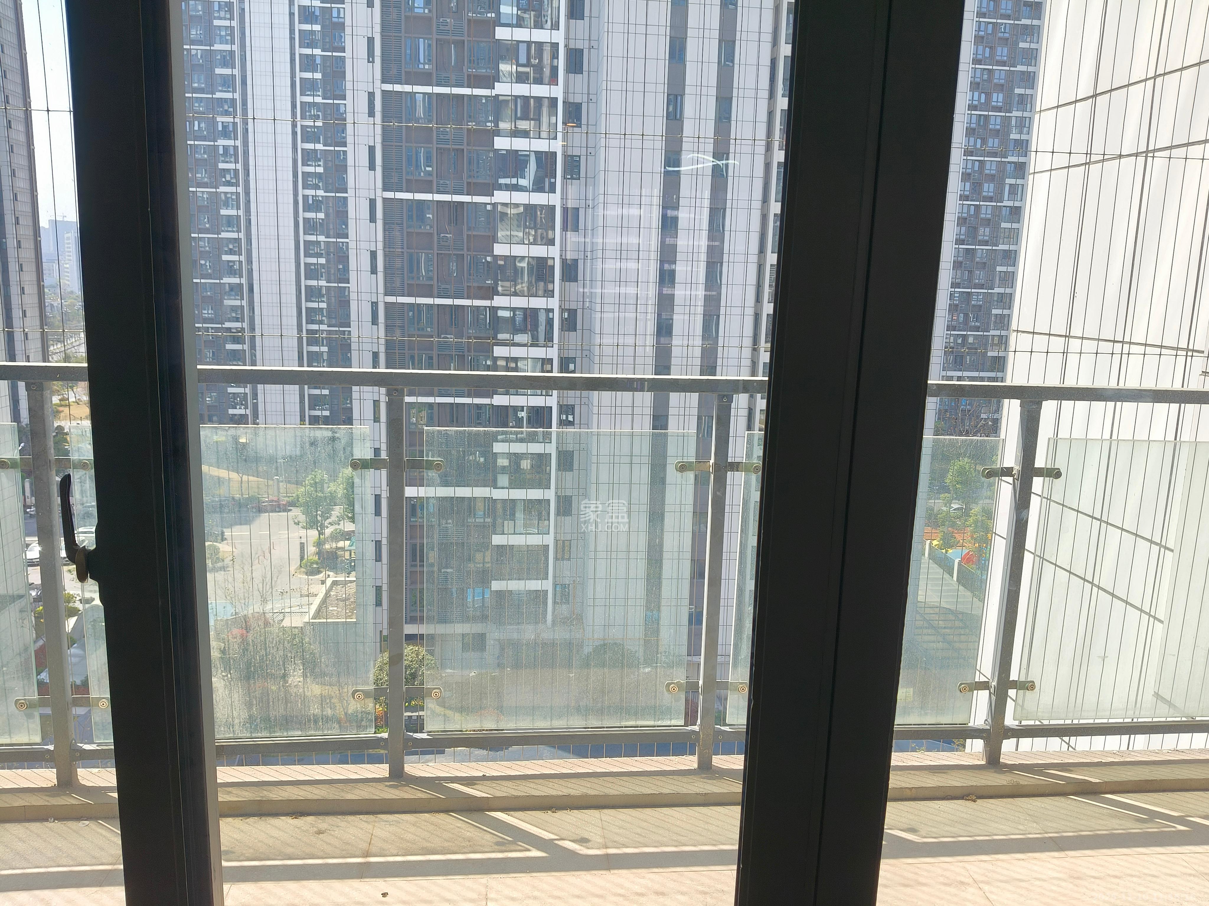 清控湖山雅居北区  4室2厅2卫    3000.0元/月室内图